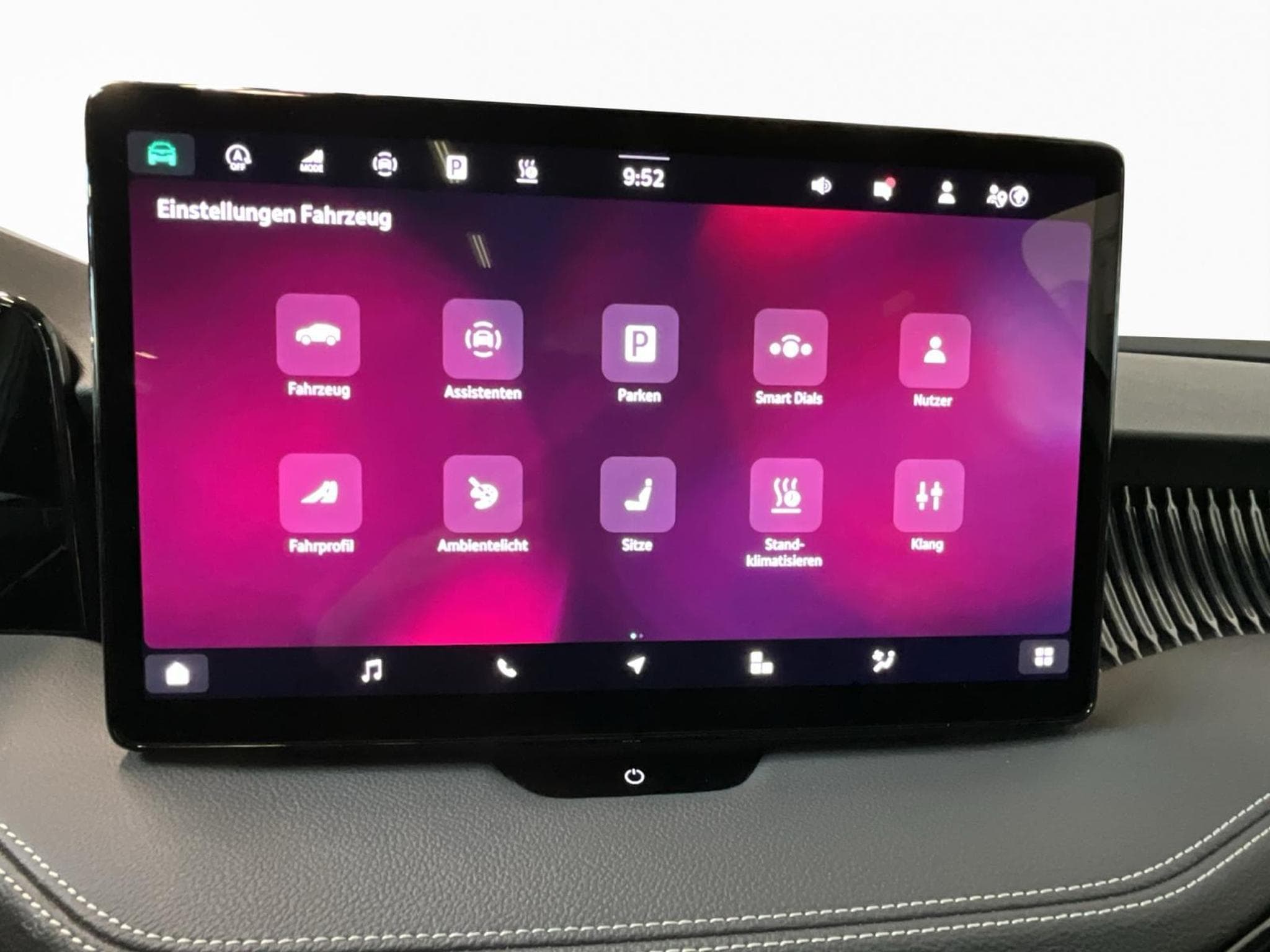 Skoda Superb Sportline+4x4+DSG+Pano+AHK+StandH. (2025) - Foto 13