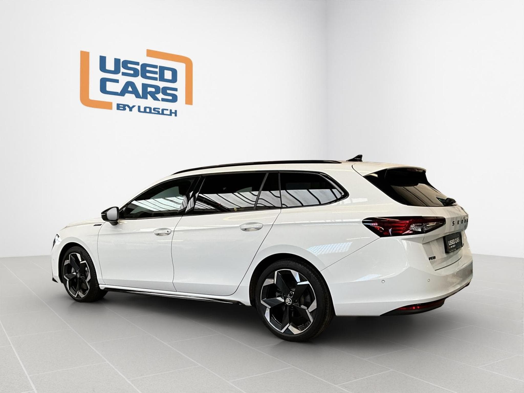 Skoda Superb Sportline+4x4+DSG+Pano+AHK+StandH. (2025) - Foto 5