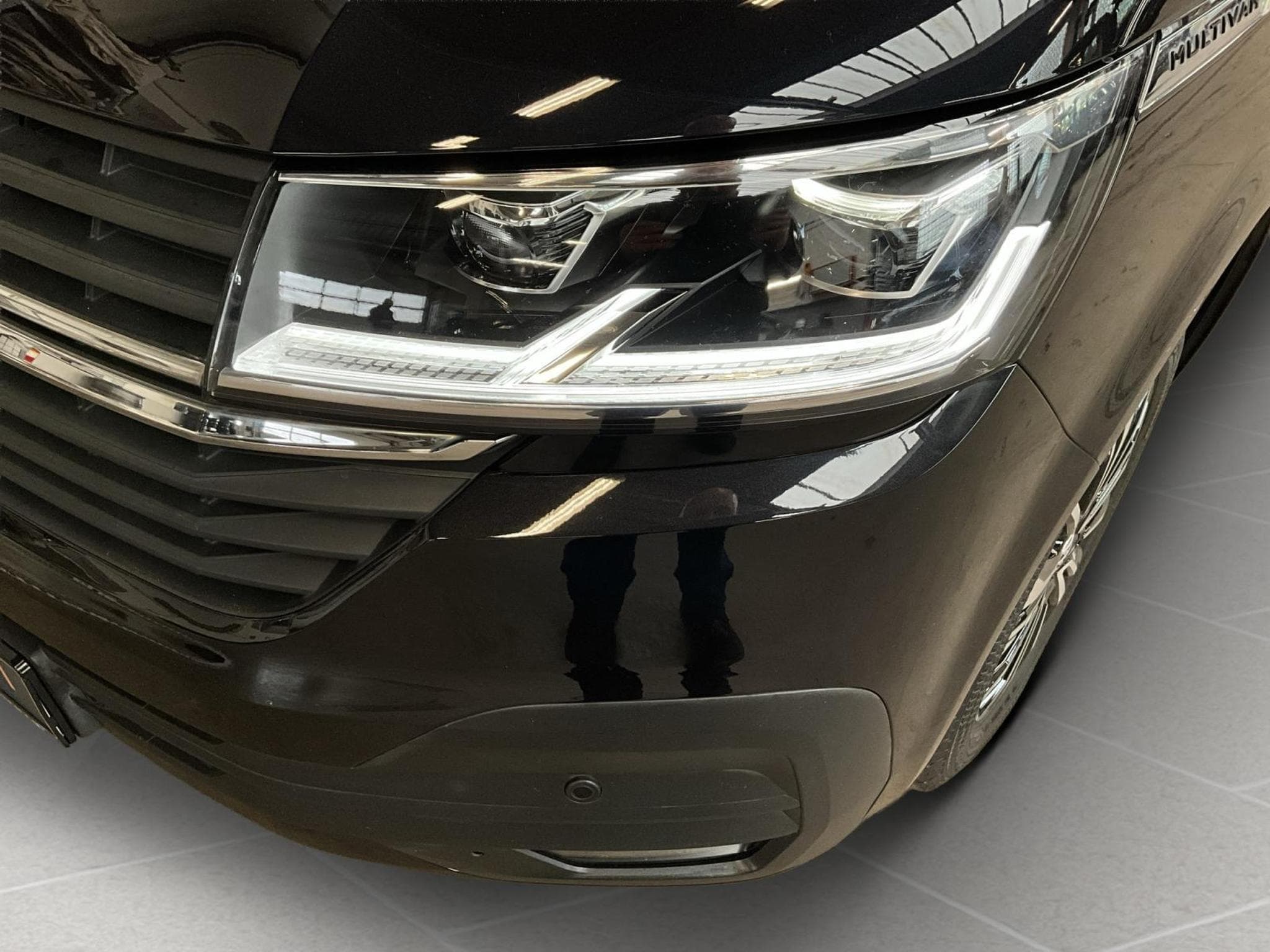 VW Multivan Trendline+DSG+7Sitze+Led+LM17 (2021) - Photo 17