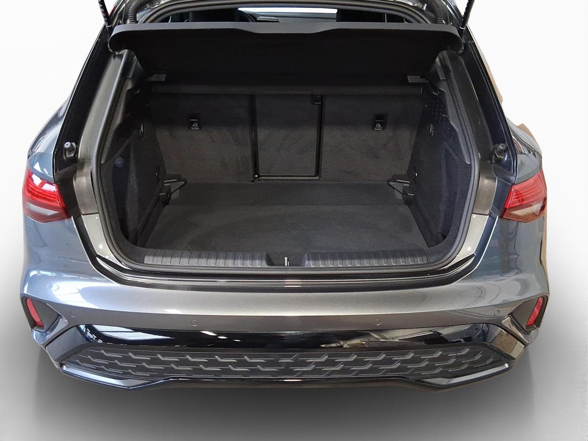 Audi A3 SB+S-line+S-Tronic+35TFSI+P.Business (2025) - Photo 16