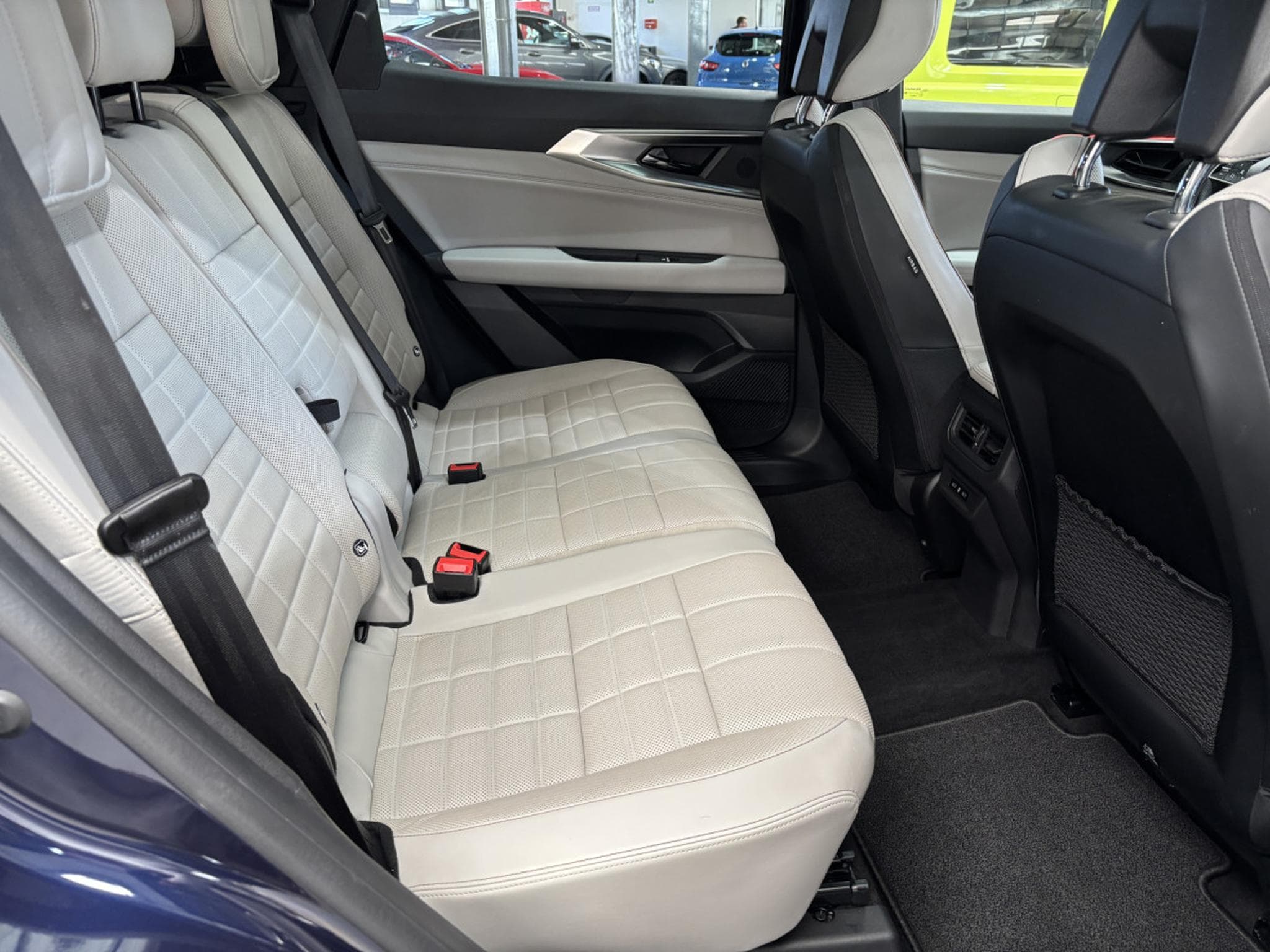 Renault Espace 1.2 ICONIC E-Tech Hybrid (2024) - Photo 13