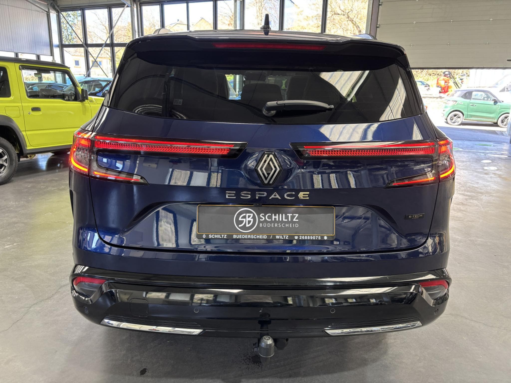 Renault Espace 1.2 ICONIC E-Tech Hybrid (2024) - Photo 4