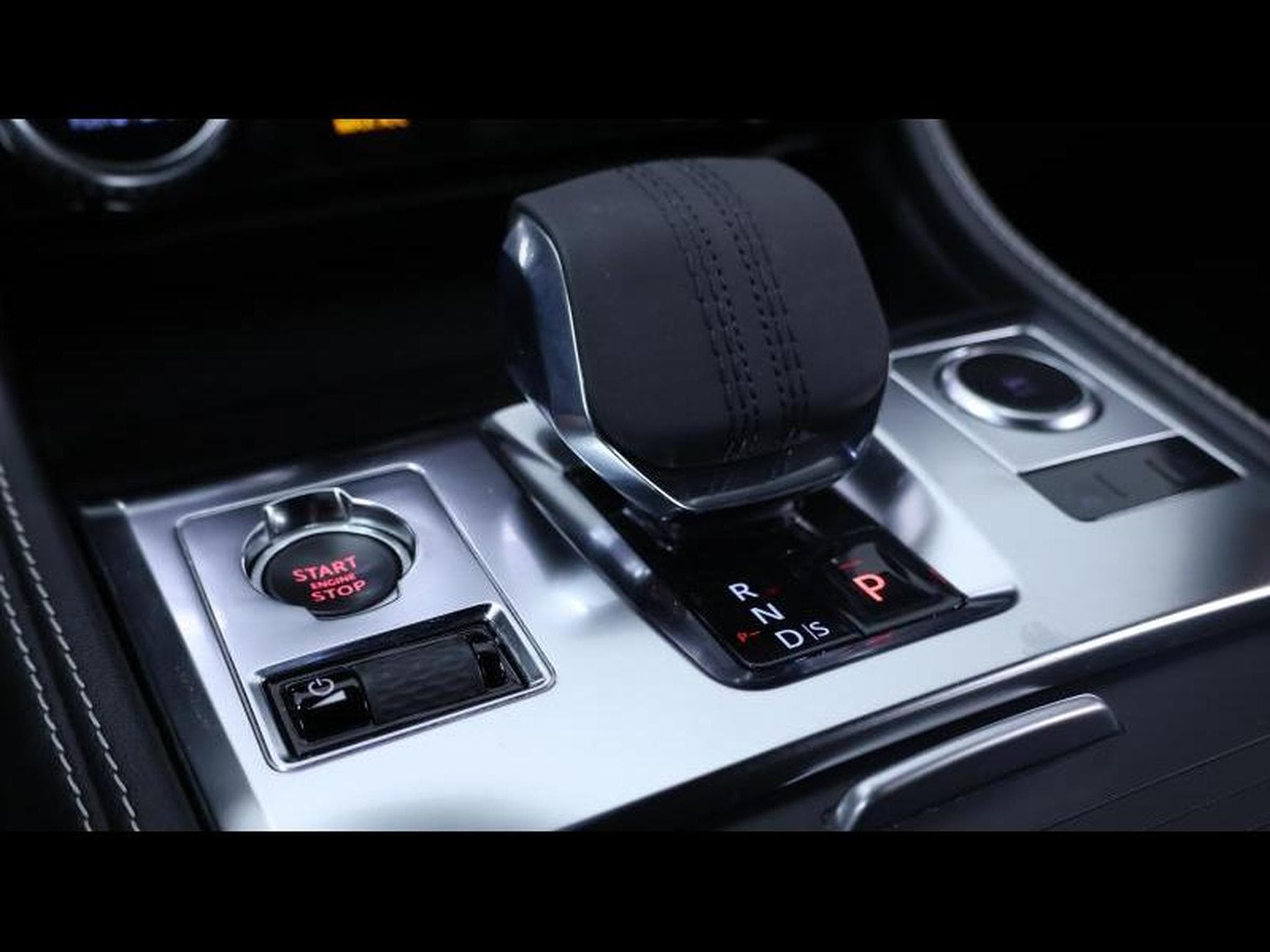 Jaguar F-Pace D165 R-Dynamic S Auto AWD (2021) - Photo 16