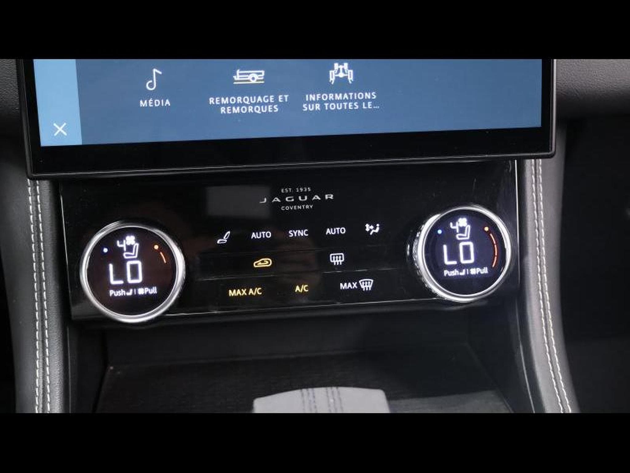 Jaguar F-Pace D165 R-Dynamic S Auto AWD (2021) - Photo 20