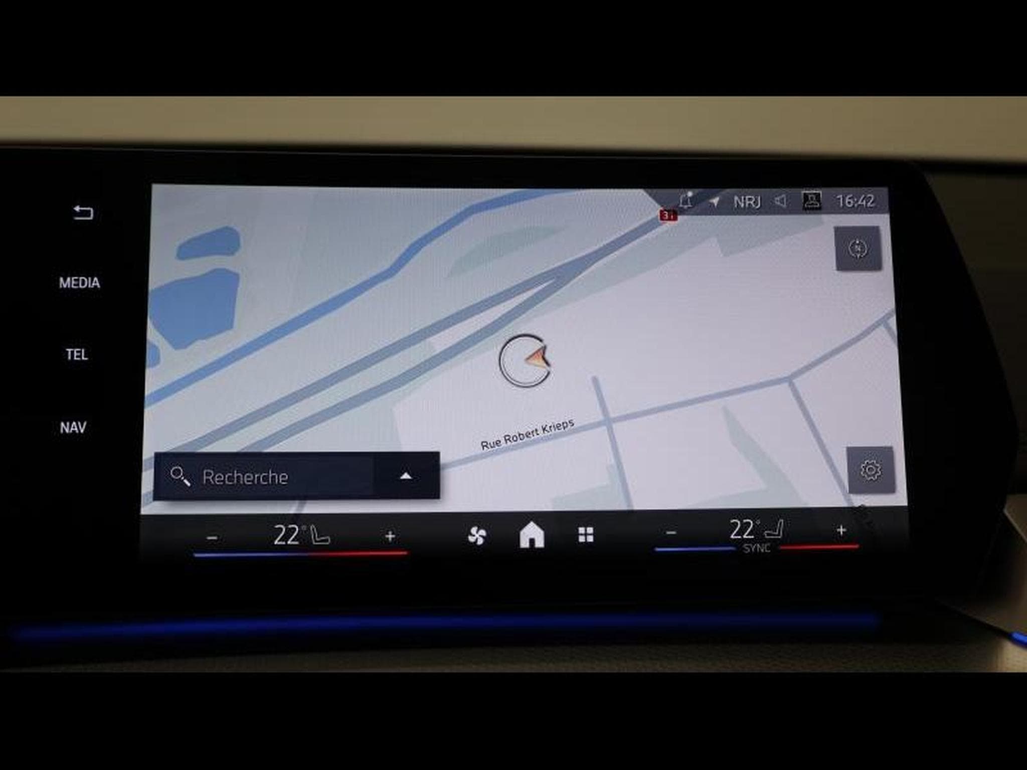 BMW X1 18i sDrive M Sport Auto (2024) - Photo 20