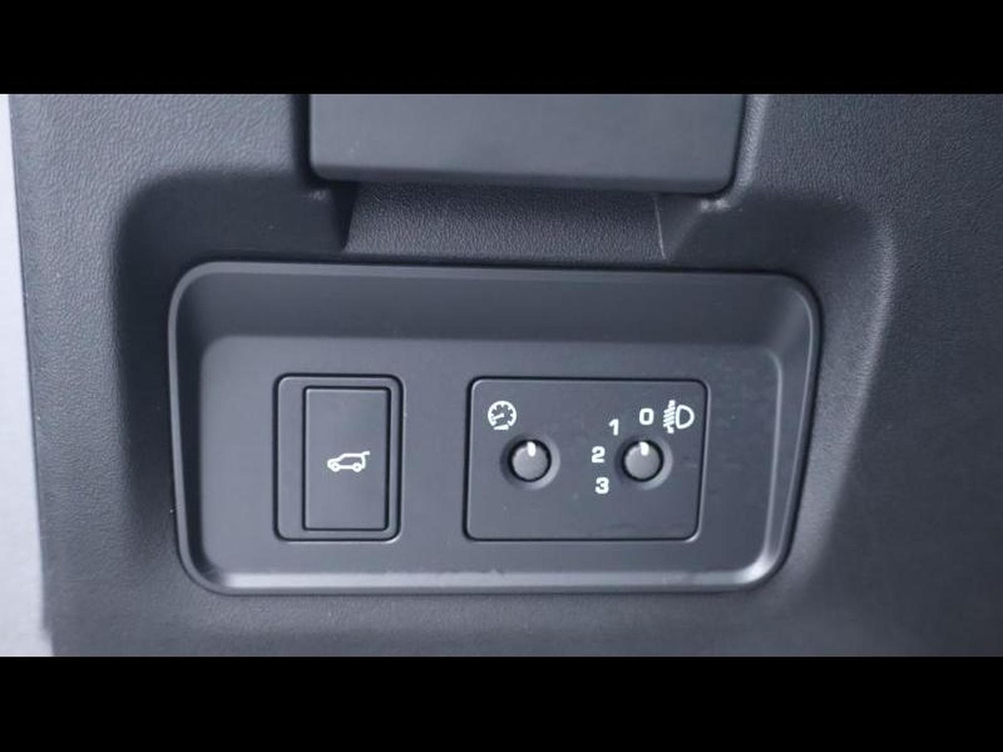 Land-Rover Discovery Sport D165 S AWD AUTO (2024) - Photo 27