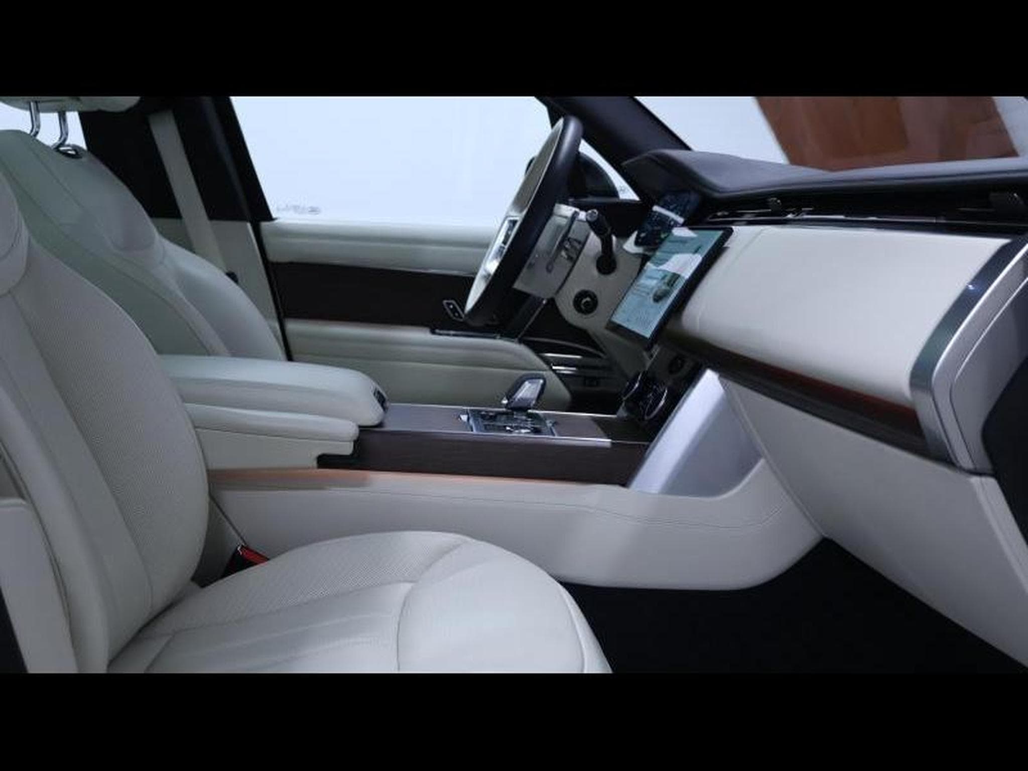 Land-Rover Range Rover P440e Autobiography AWD Auto (2023) - Photo 10