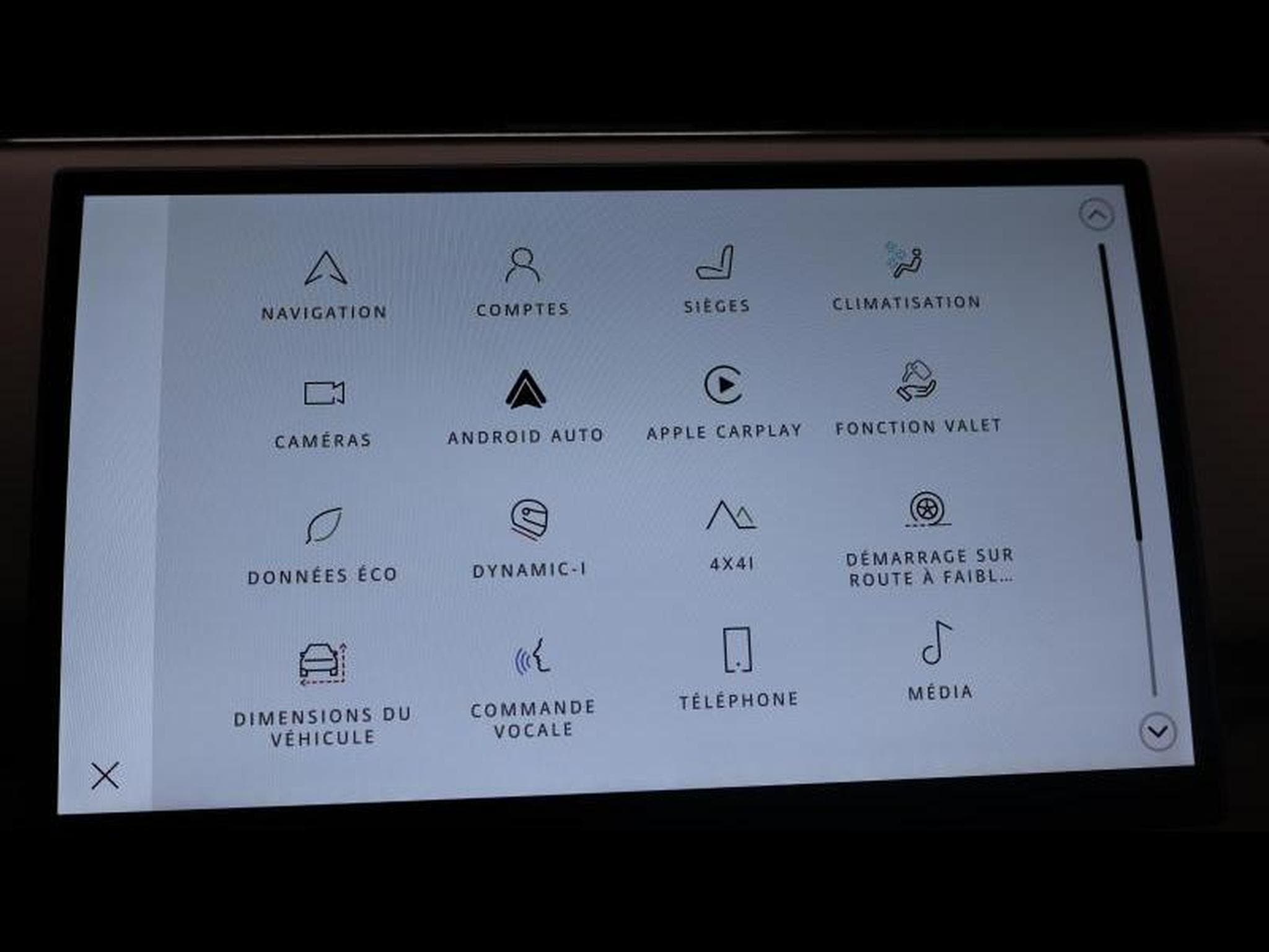 Land-Rover Range Rover P440e Autobiography AWD Auto (2023) - Photo 18