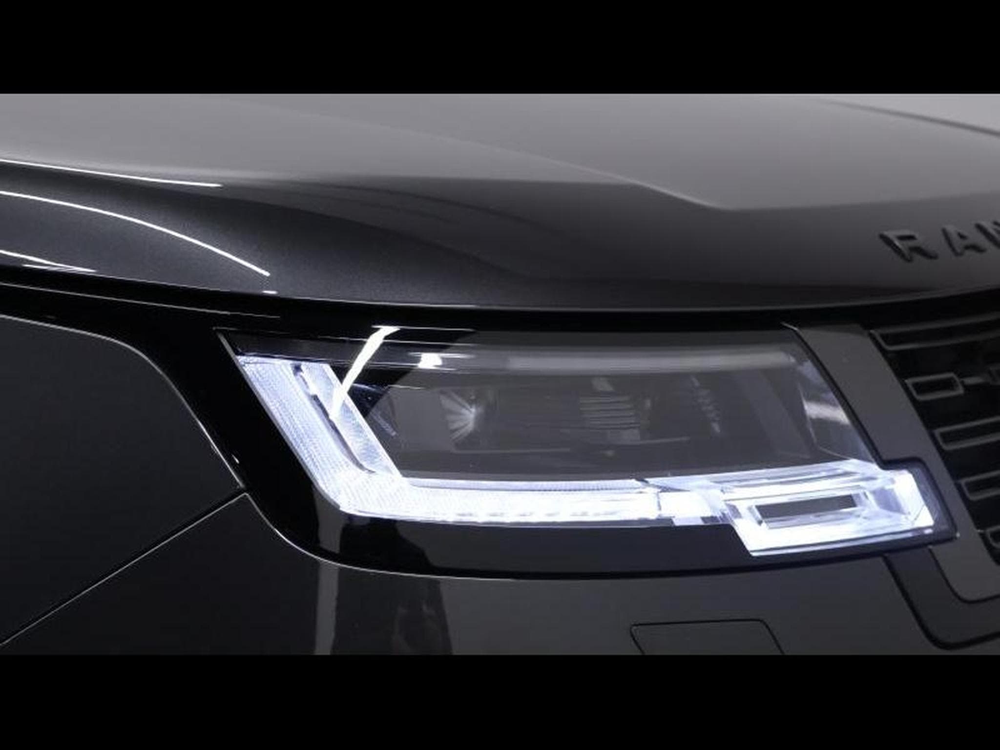 Land-Rover Range Rover P440e Autobiography AWD Auto (2023) - Photo 7