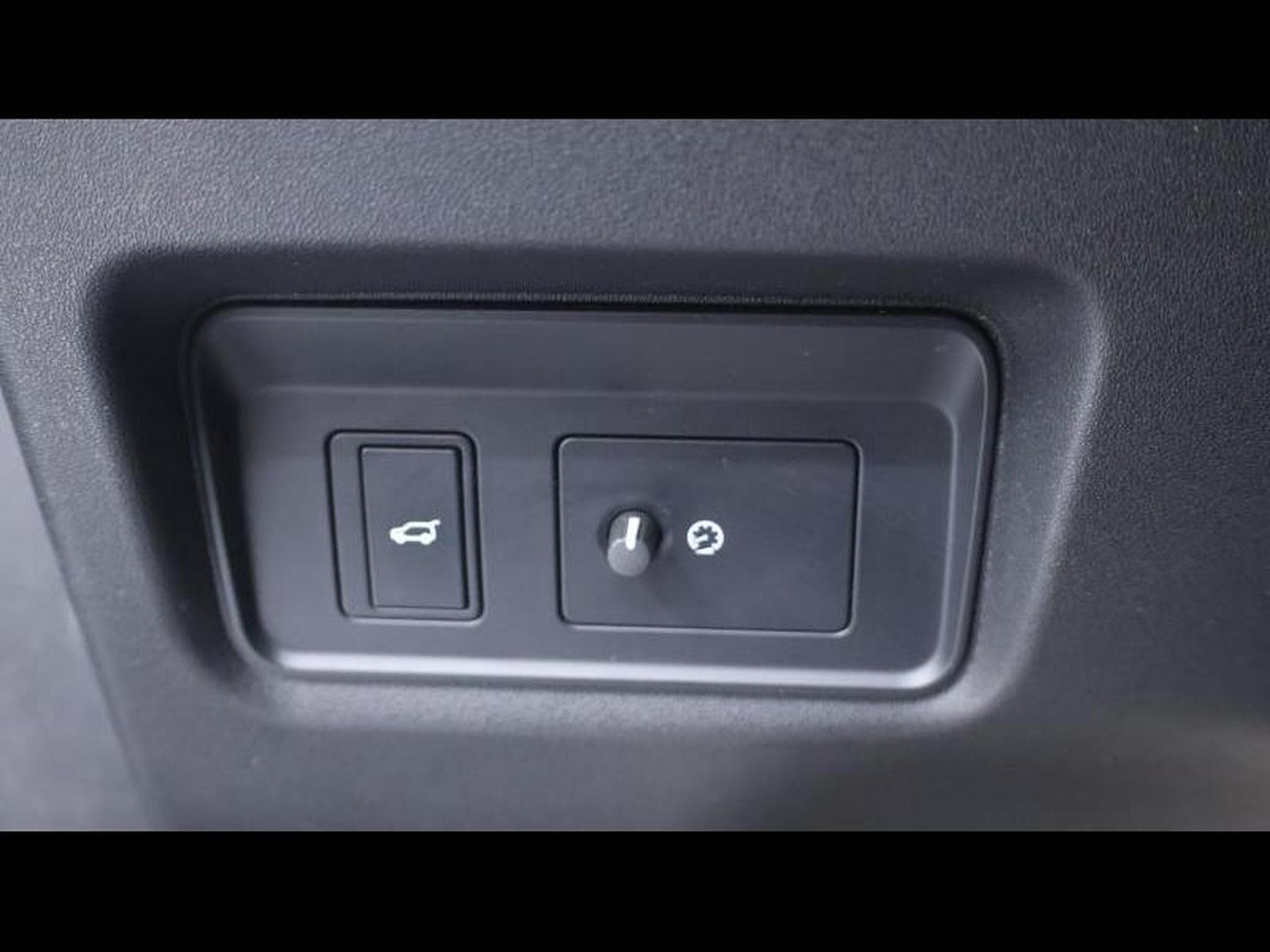 Jaguar E-Pace D200 Dynamic SE AWD Auto (2023) - Photo 28