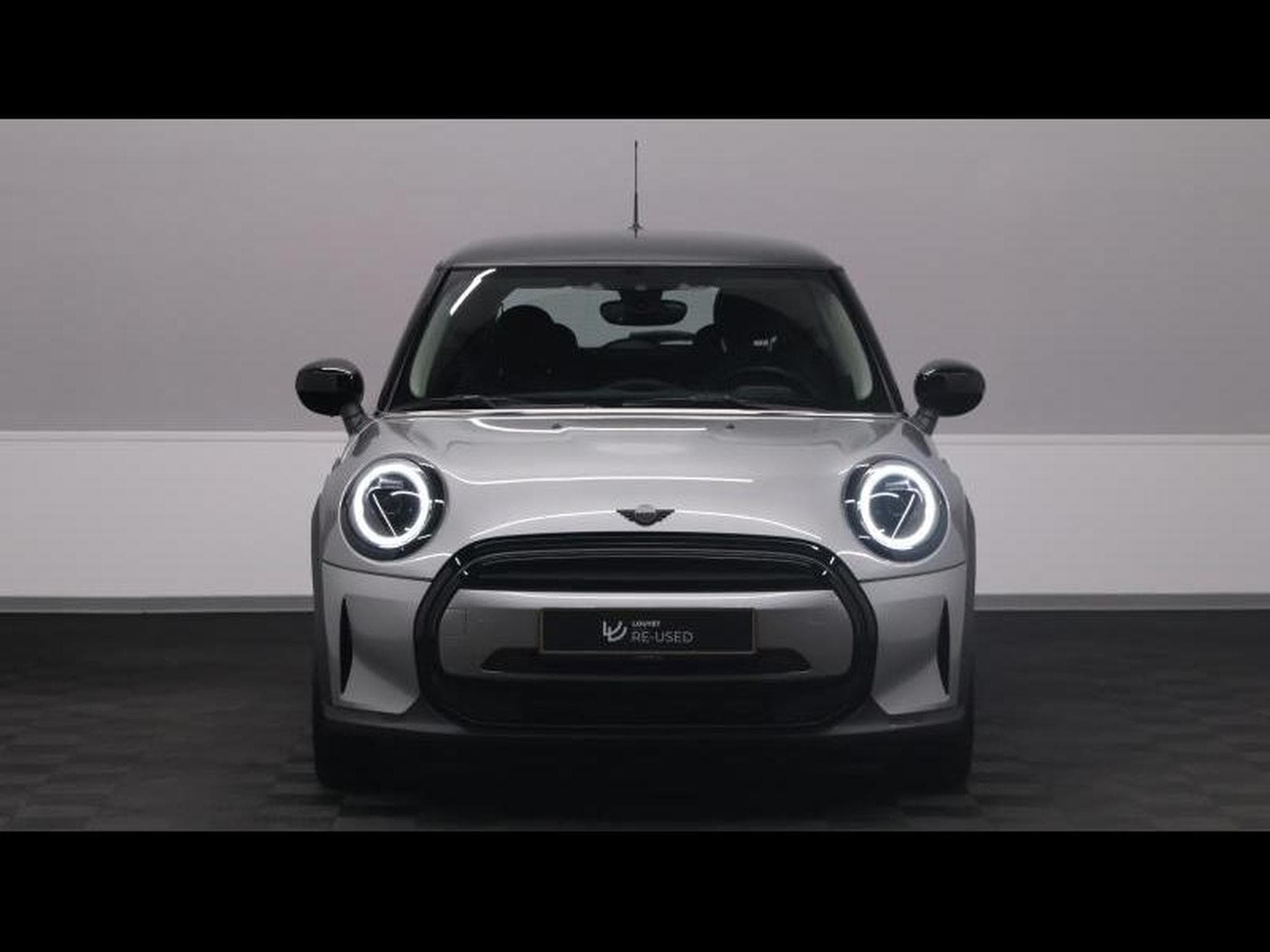 MINI Cooper 1.6 136 hatch Auto 3 Portes (2024) - Foto 2