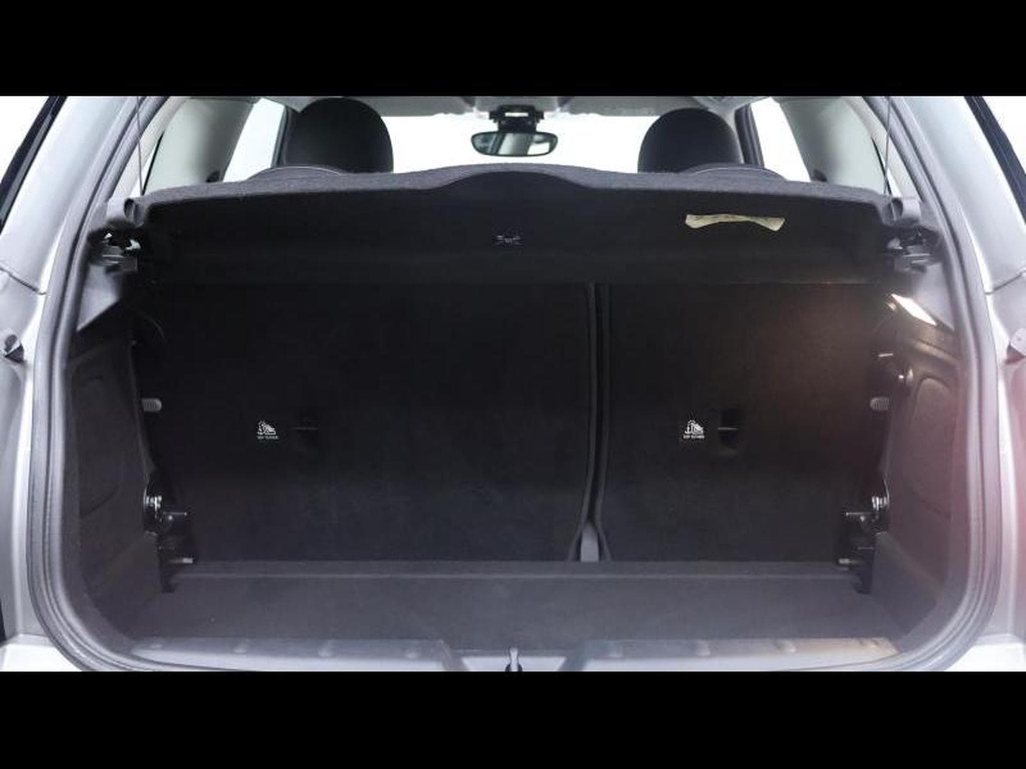 MINI Cooper 1.6 136 hatch Auto 3 Portes (2024) - Foto 6