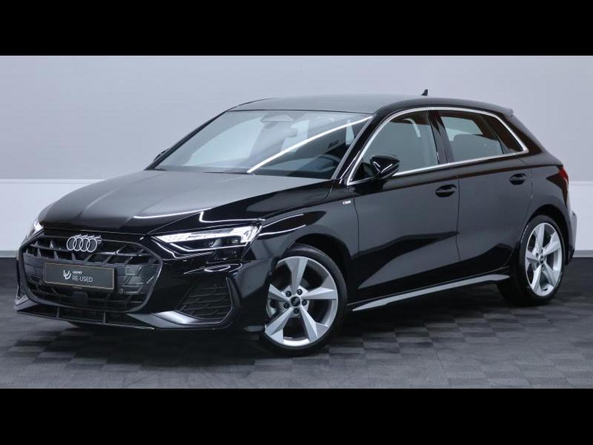 Audi A3 Sportback 35 TFSI 150 S-Line (2025) - Photo 1