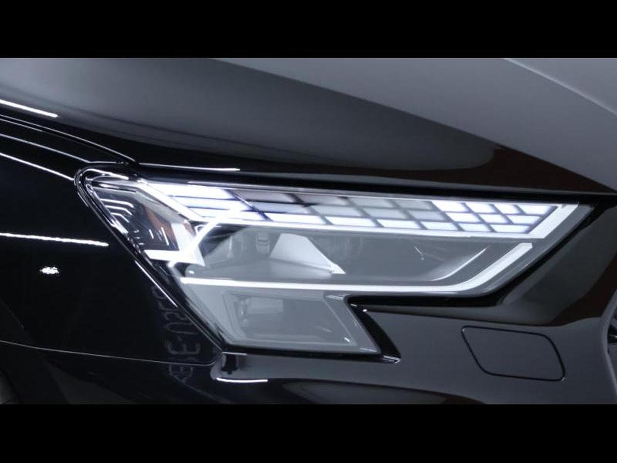 Audi A3 Sportback 35 TFSI 150 S-Line (2025) - Photo 8