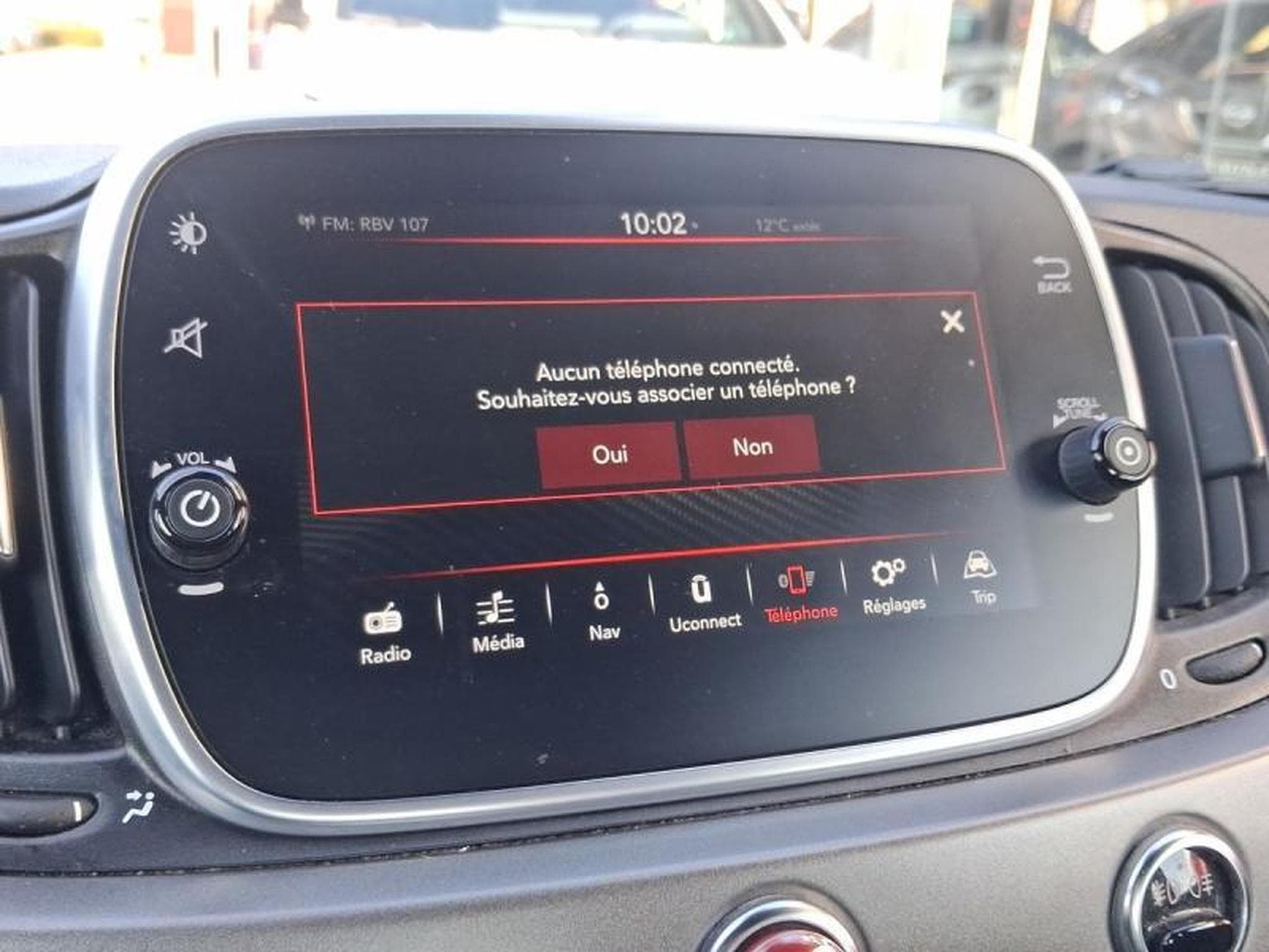 Fiat 500 ABARTH CABRIO (2019) - Photo 14