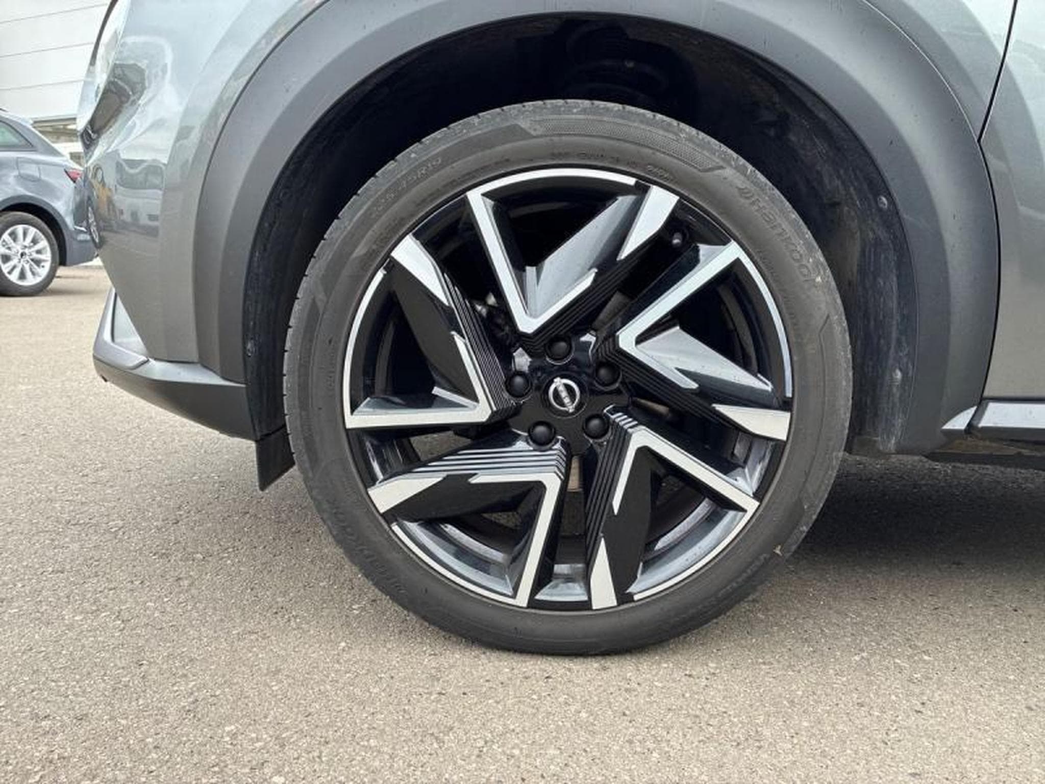 Nissan Juke N-DESIGN (2024) - Photo 6