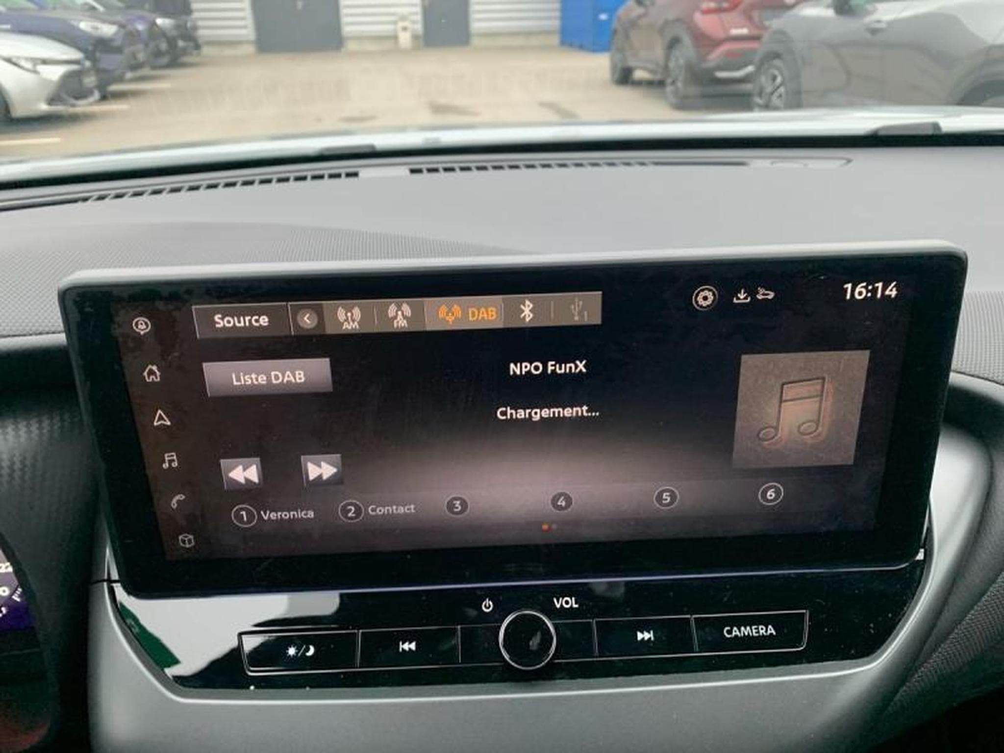 Nissan Juke N-DESIGN (2024) - Photo 17