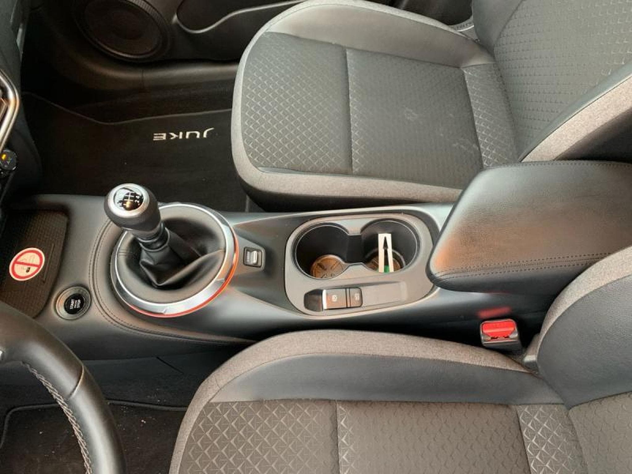 Nissan Juke N-DESIGN (2024) - Photo 23