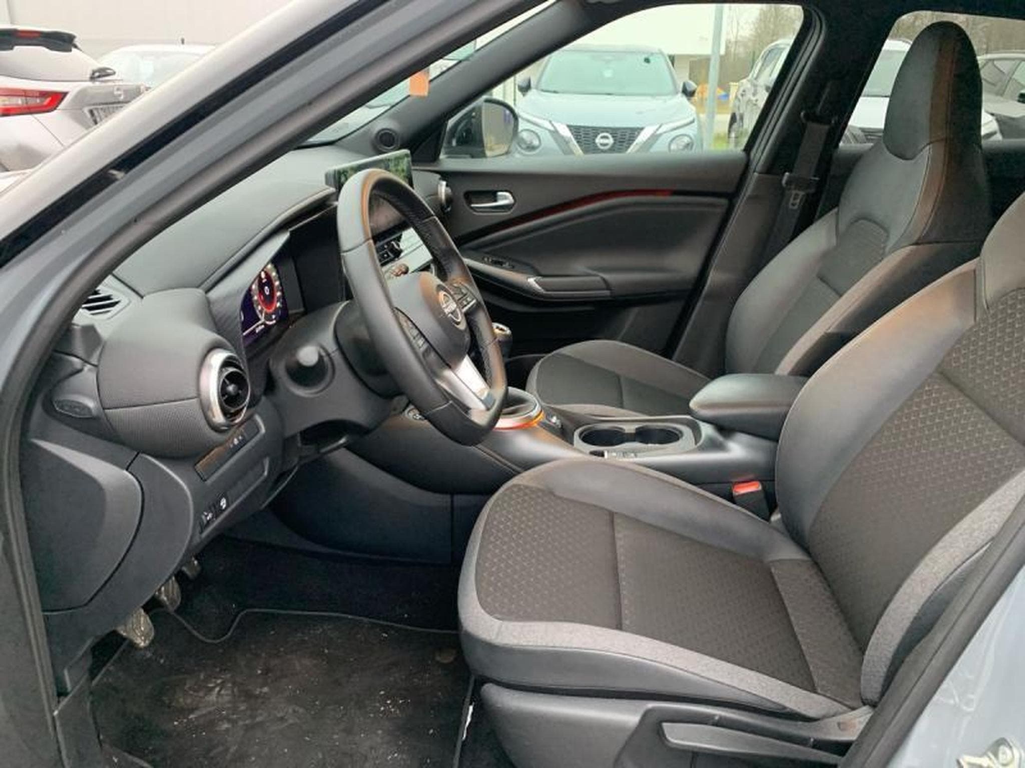 Nissan Juke N-DESIGN (2024) - Photo 25