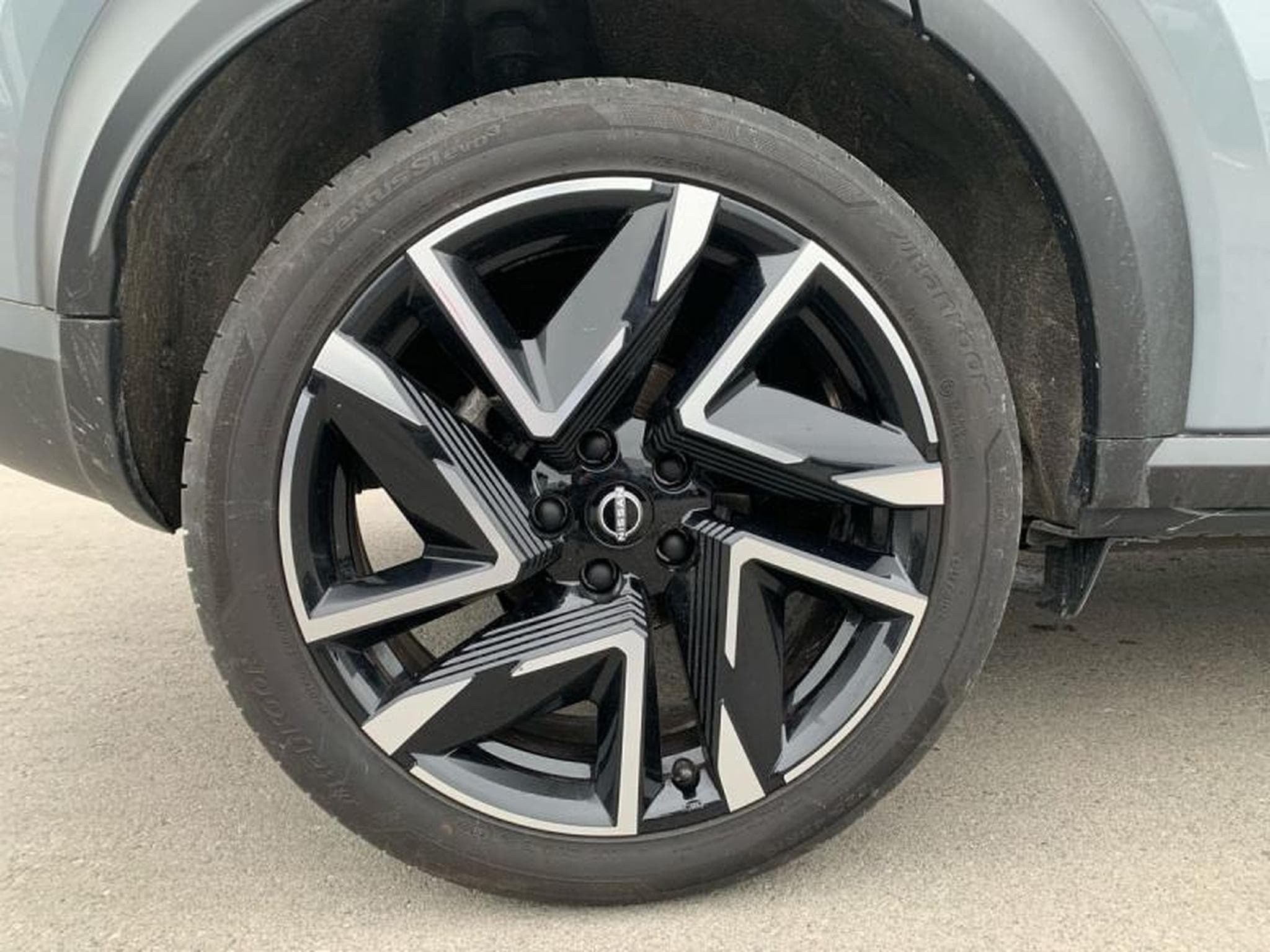 Nissan Juke N-DESIGN (2024) - Photo 6