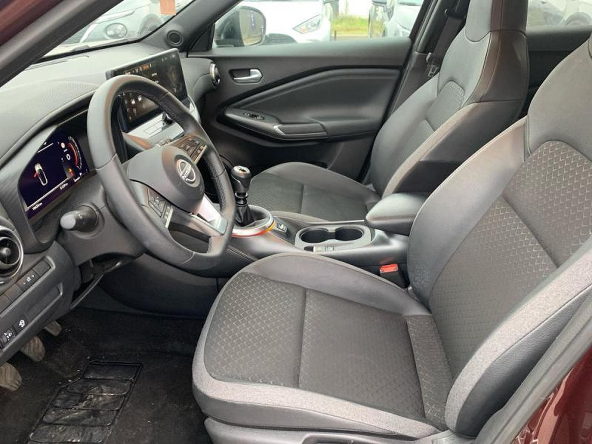 Nissan Juke N-DESIGN (2024) - Photo 24