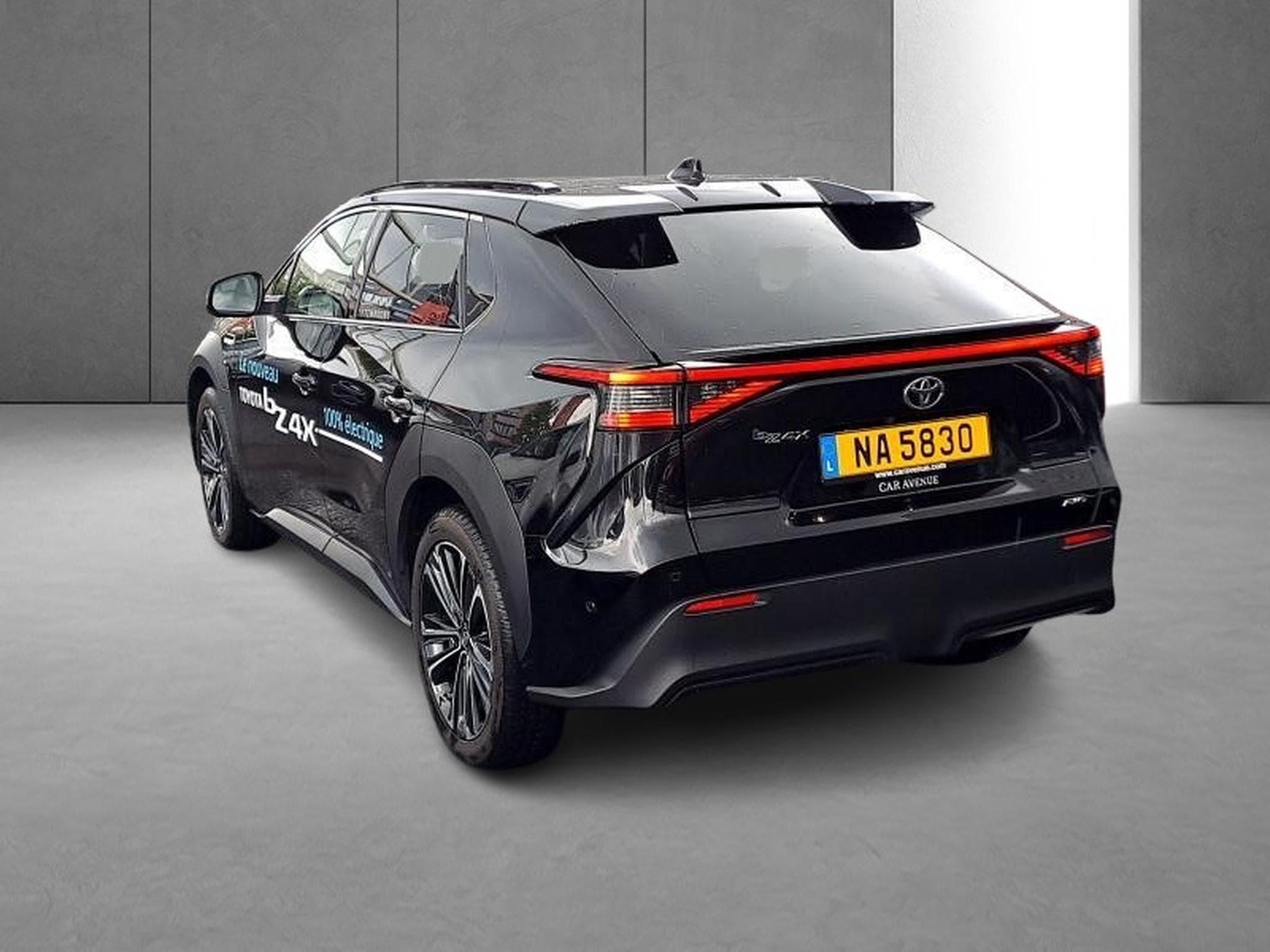 Toyota bZ4X Premium Awd (2023) - Photo 3