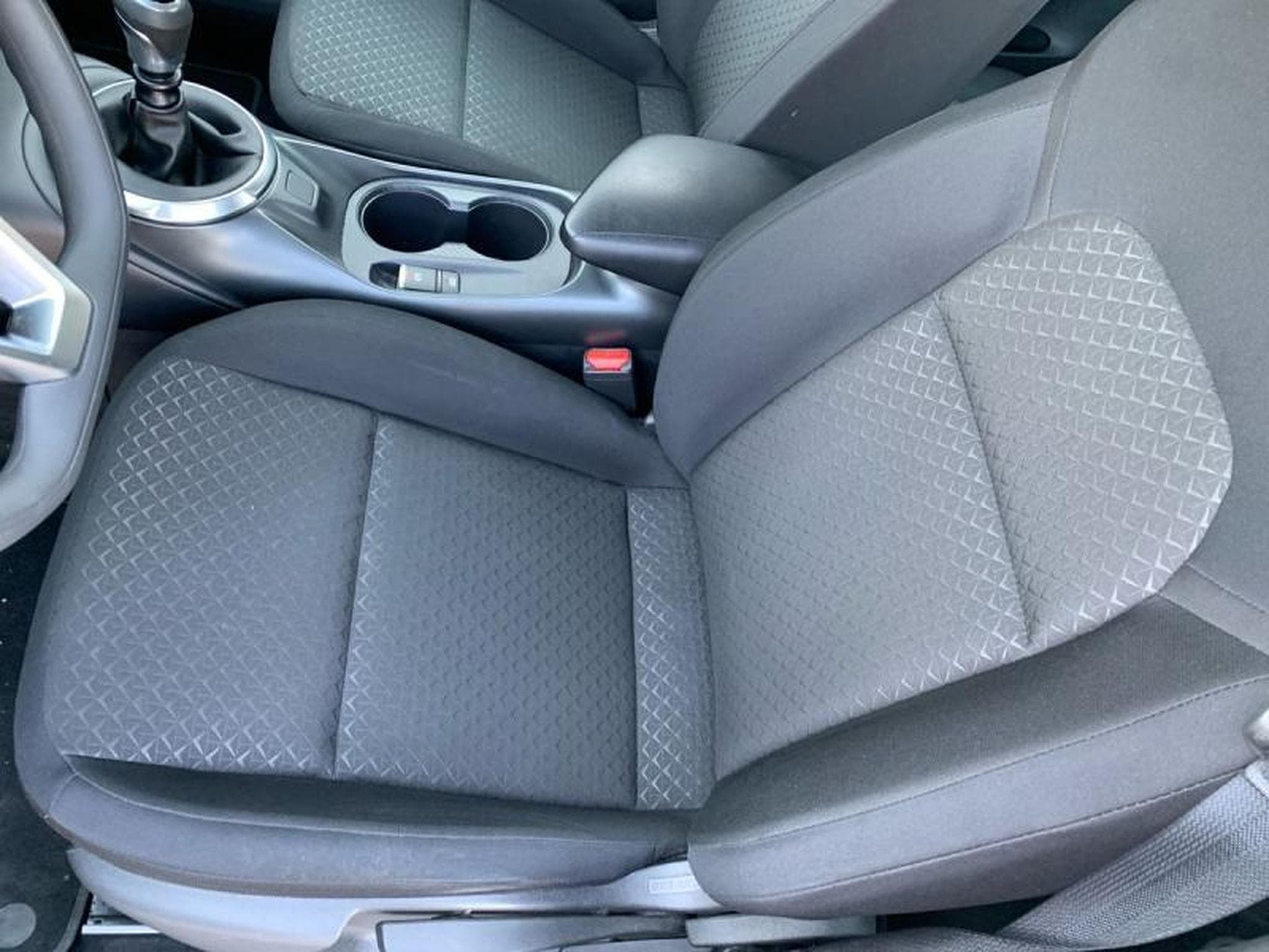 Nissan Juke F16B (2024) - Photo 10