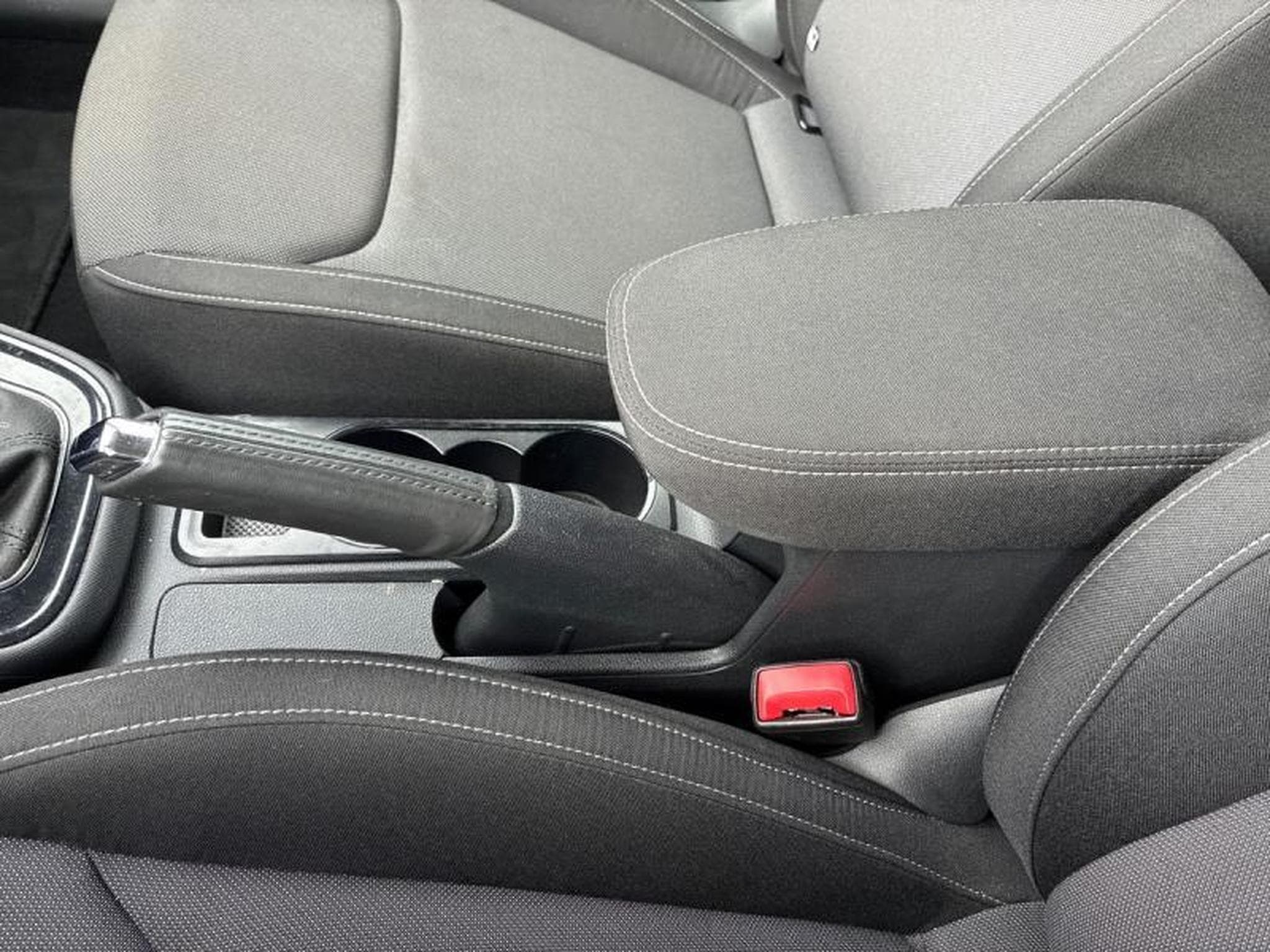 Skoda Fabia Selection (2025) - Foto 19