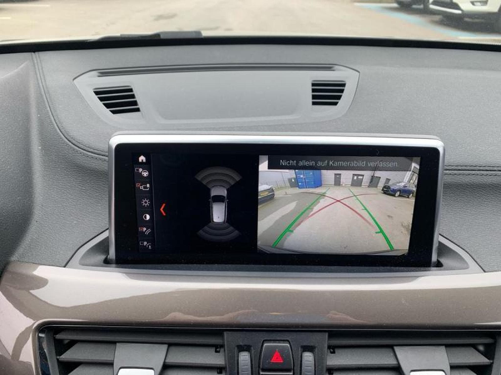 BMW X1 XDRIVE20I (2020) - Photo 15