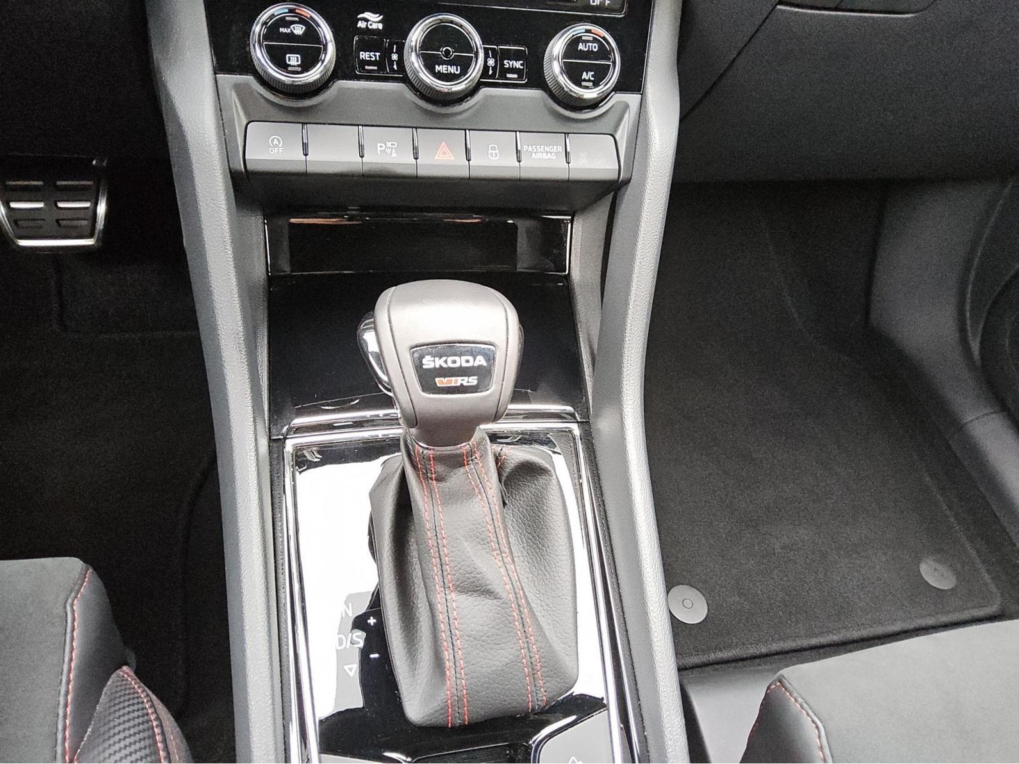 Skoda Kodiaq RS+DSG+4x4+360+LED+NAVI (2024) - Foto 14