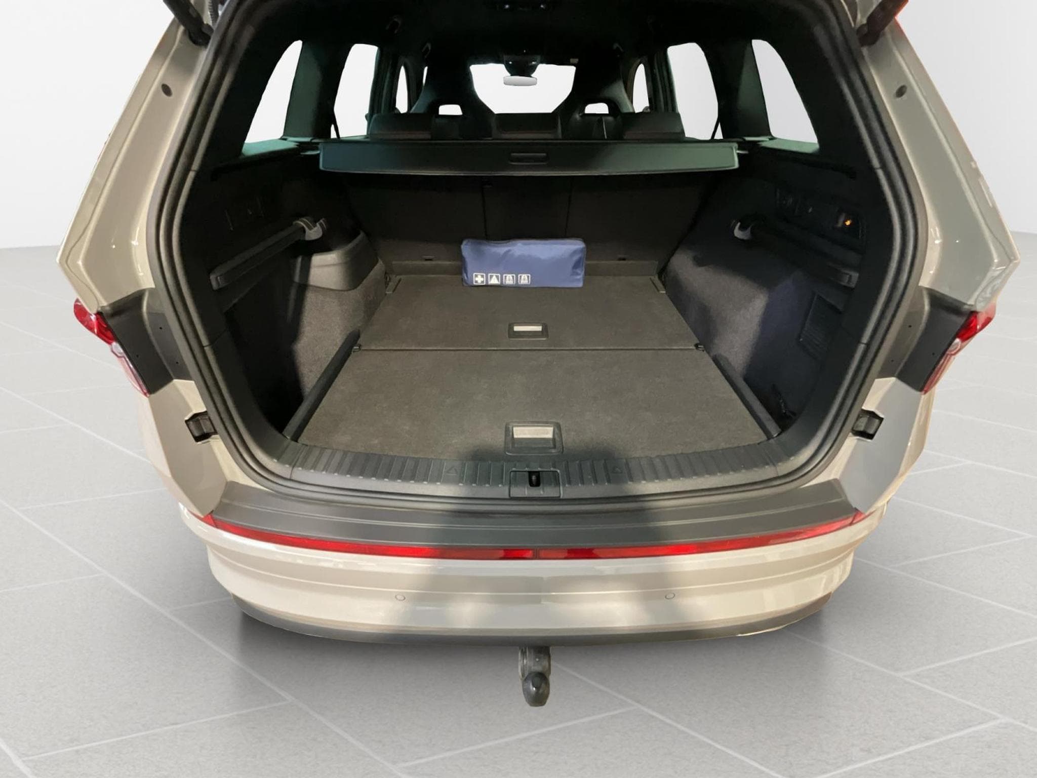 Skoda Kodiaq RS+DSG+4x4+AHK (2023) - Foto 20