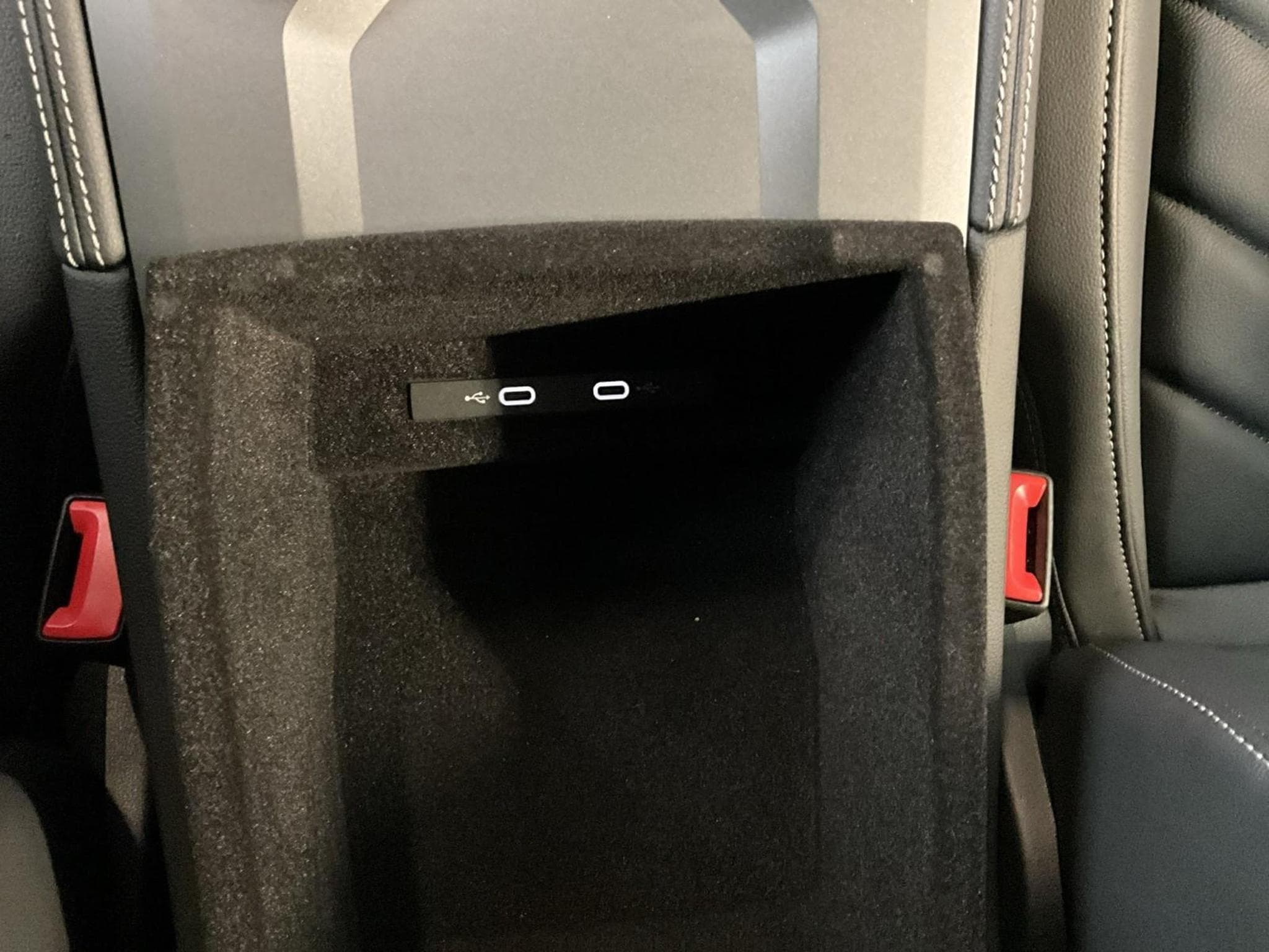 VW Touareg R-Line+4M+Aut.+AHK+Luft. (2024) - Foto 22