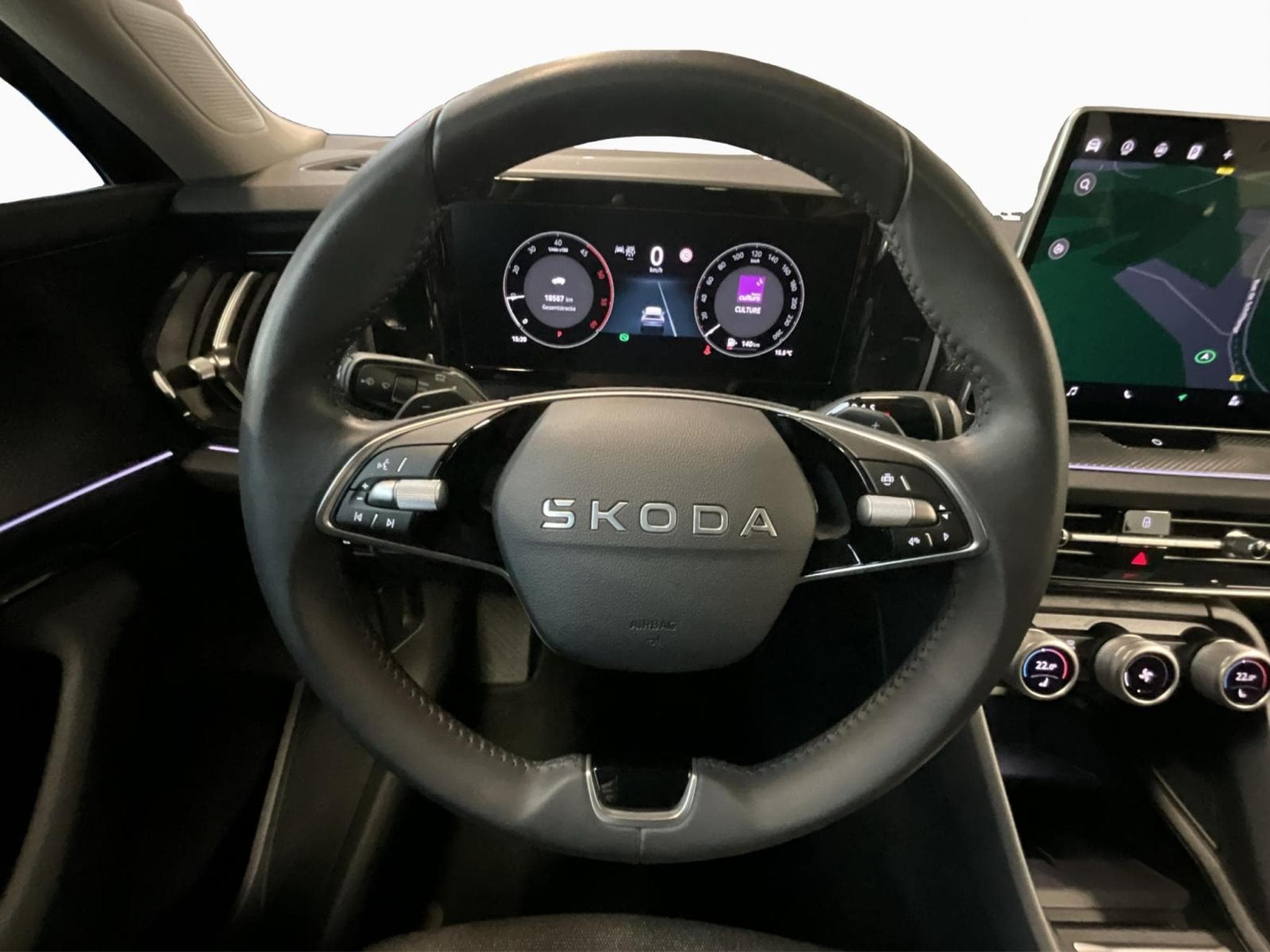 Skoda Kodiaq Selection+DSG+Pano+Navi (2025) - Foto 10