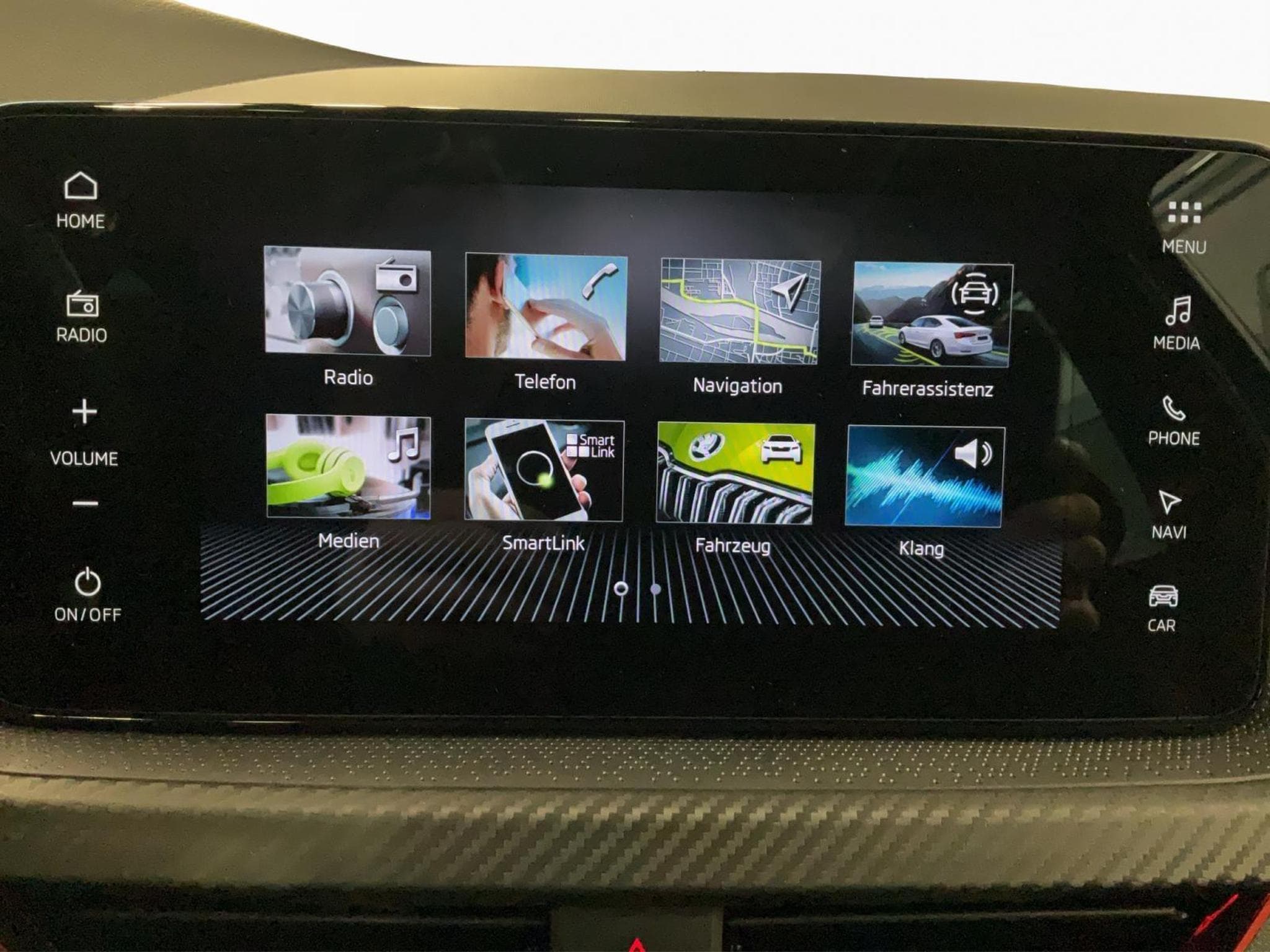 Skoda Kamiq Monte-Carlo+BVM+Pano+RearView (2025) - Foto 15