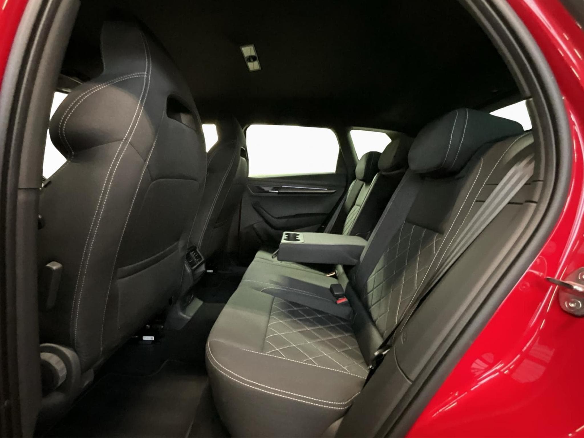 Skoda Karoq Sportline+DSG+4x4+Navi+Stand-H. (2024) - Foto 15