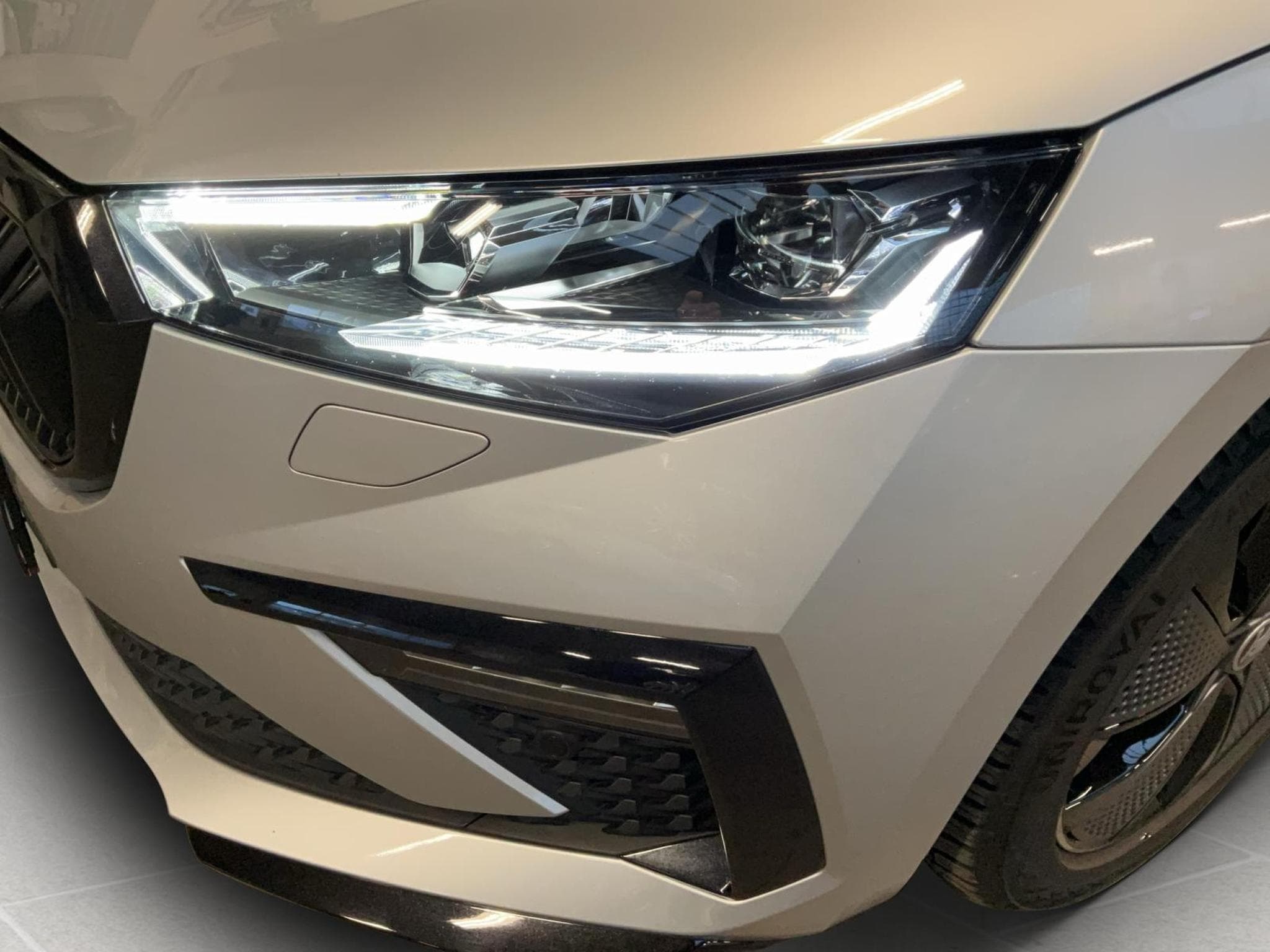 Skoda Scala Monte-Carlo+DSG+Pano+LED (2025) - Foto 8