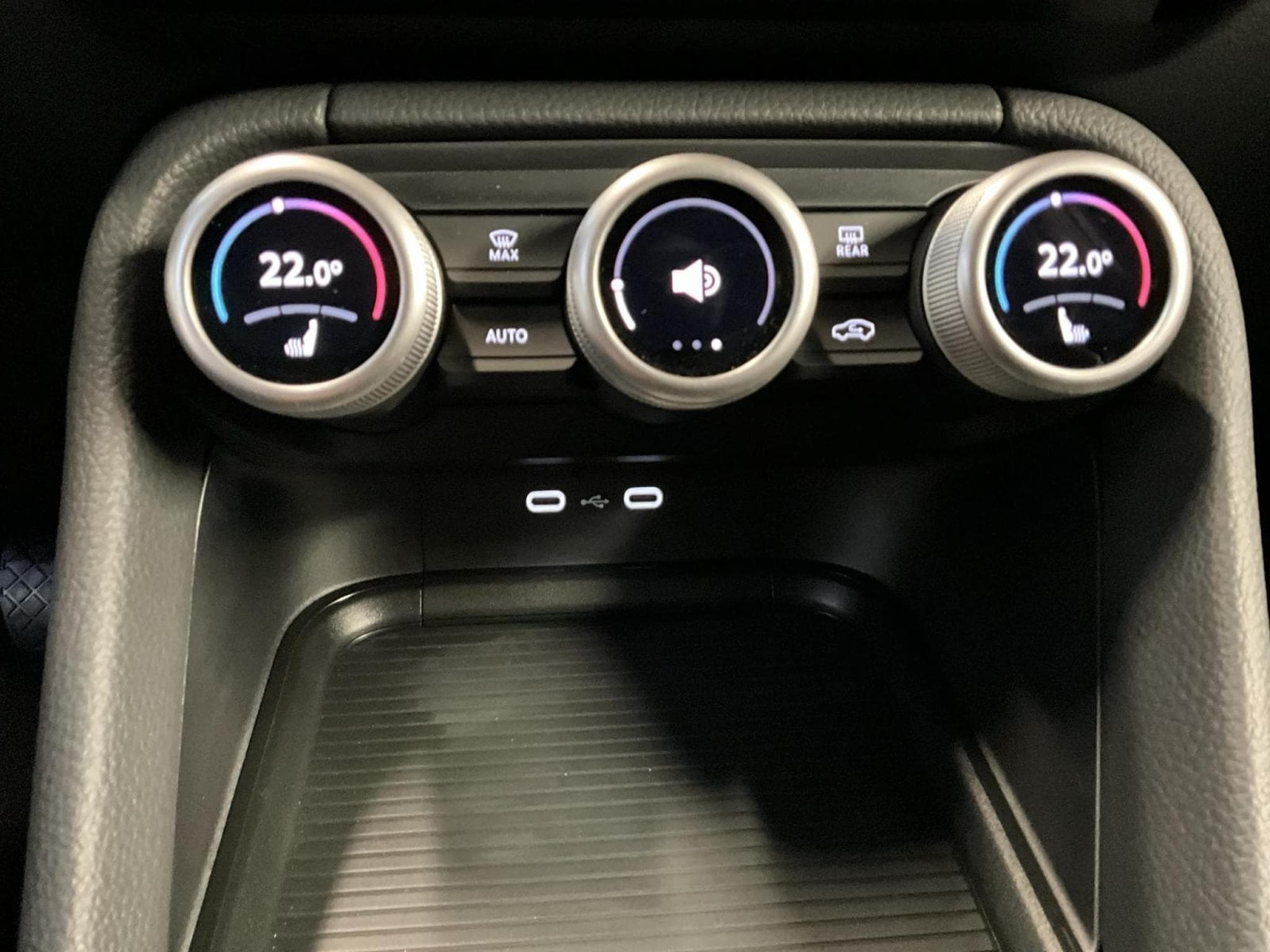 Skoda Kodiaq Selection+DSG+4x4+SUITE+Navi (2024) - Foto 20