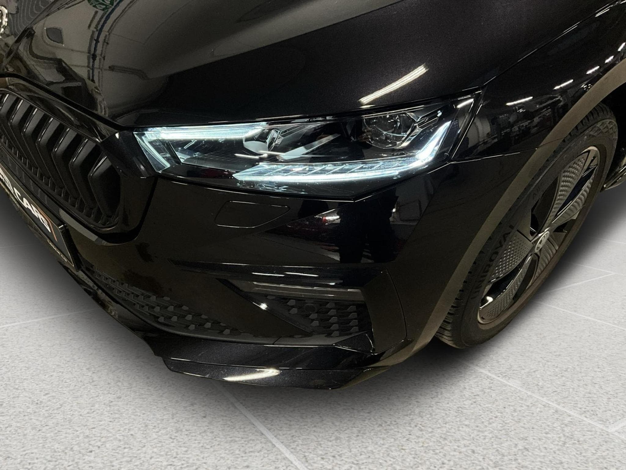 Skoda Scala Monte-Carlo+Dsg+Pano+RearView (2025) - Foto 8