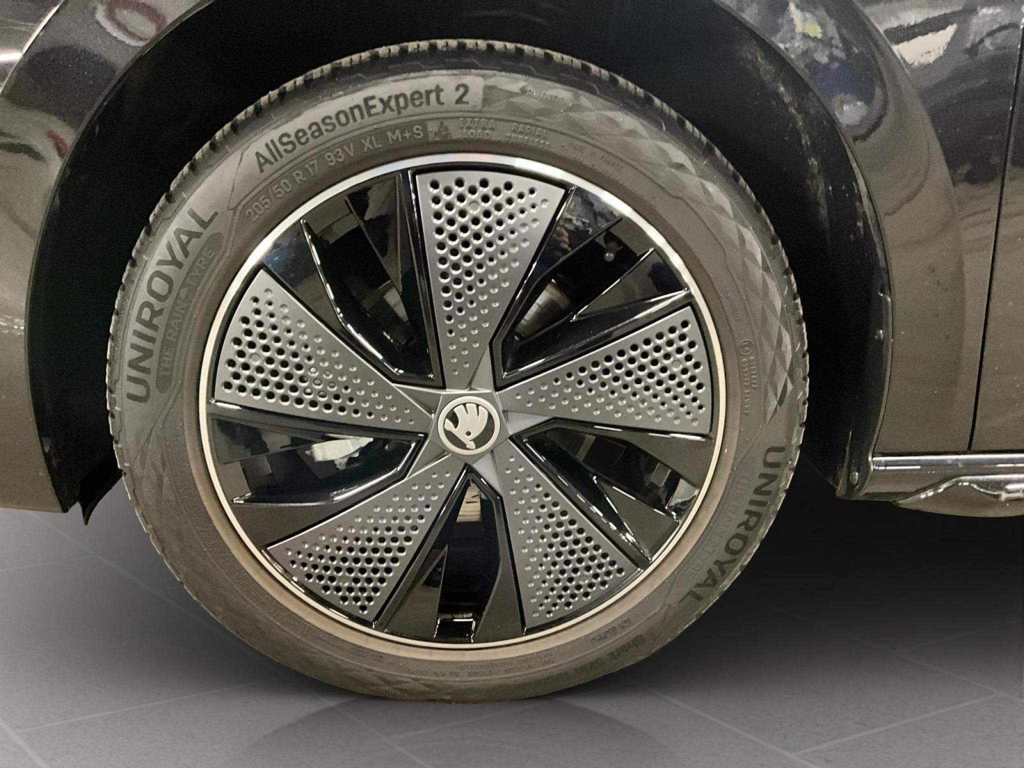 Skoda Scala Monte-Carlo+Dsg+Pano+RearView (2025) - Foto 9