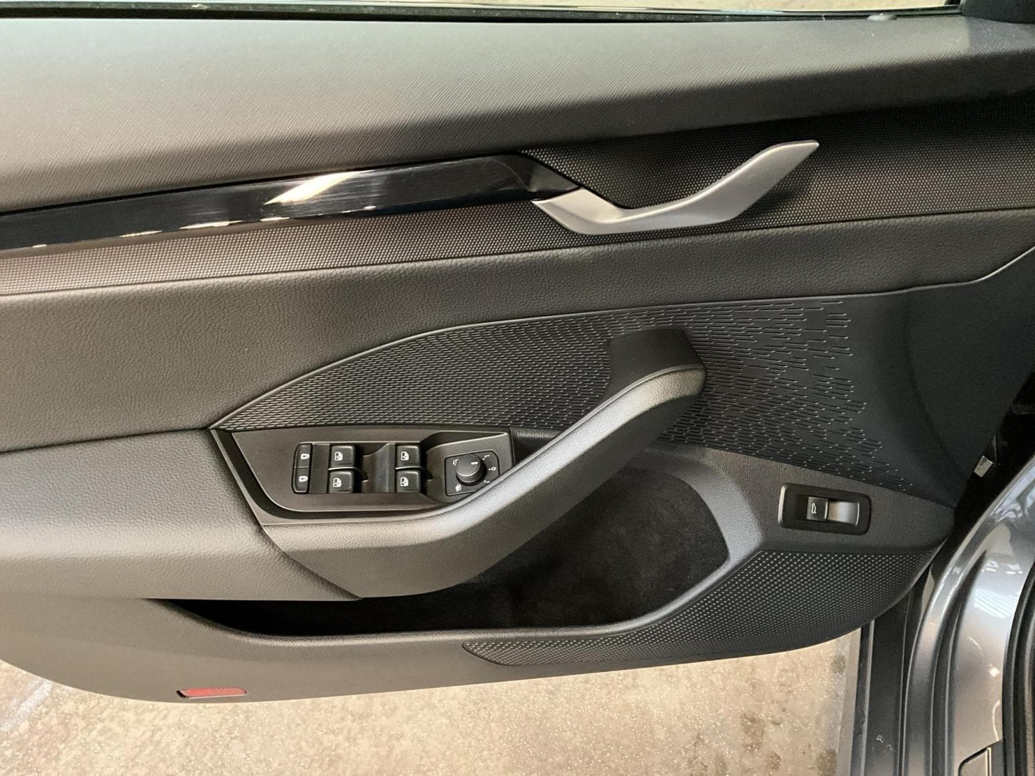 Skoda Octavia RS+DSG+Navi+LED (2024) - Foto 14