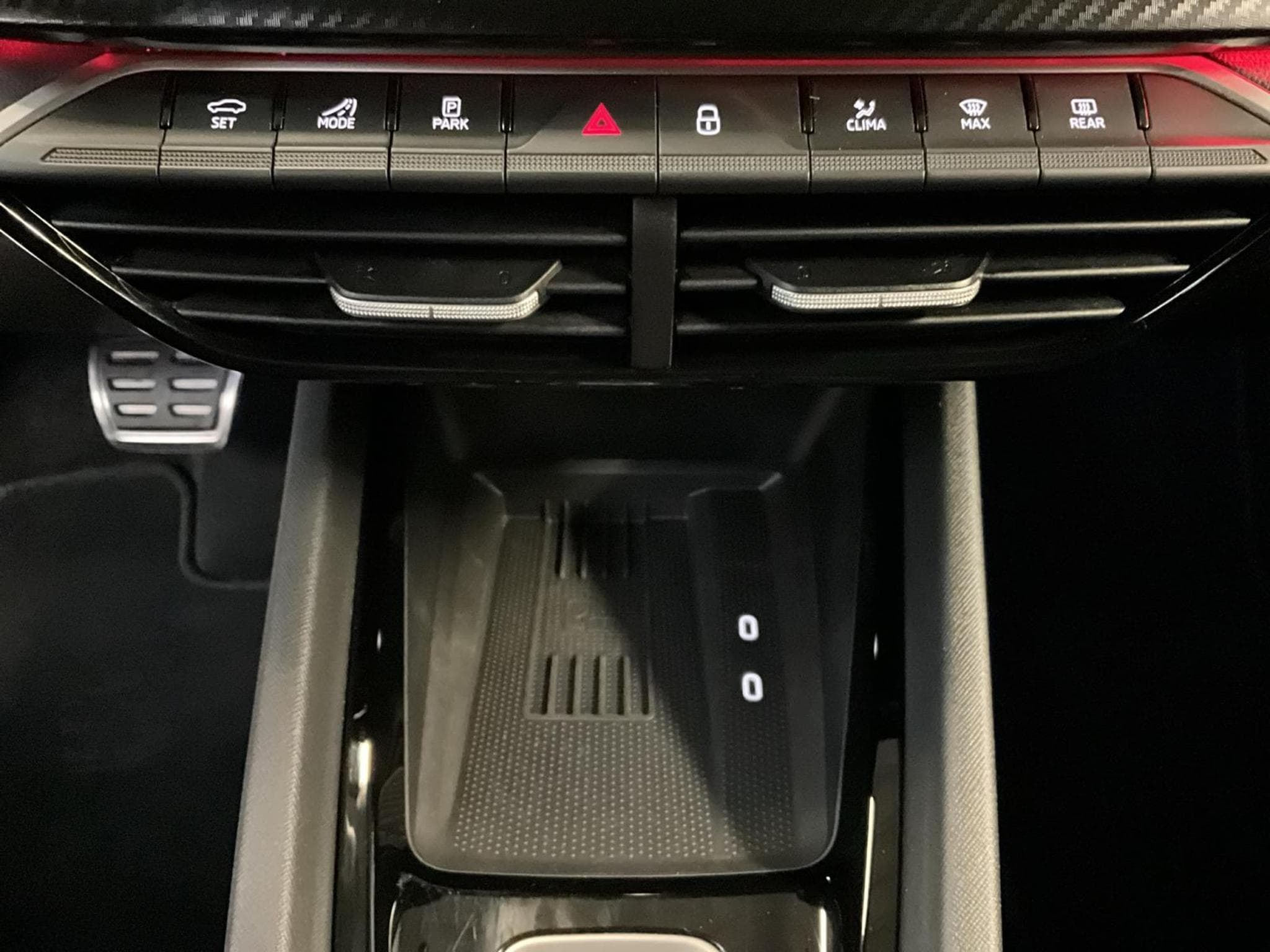 Skoda Octavia RS+DSG+AHK+Navi (2024) - Foto 21