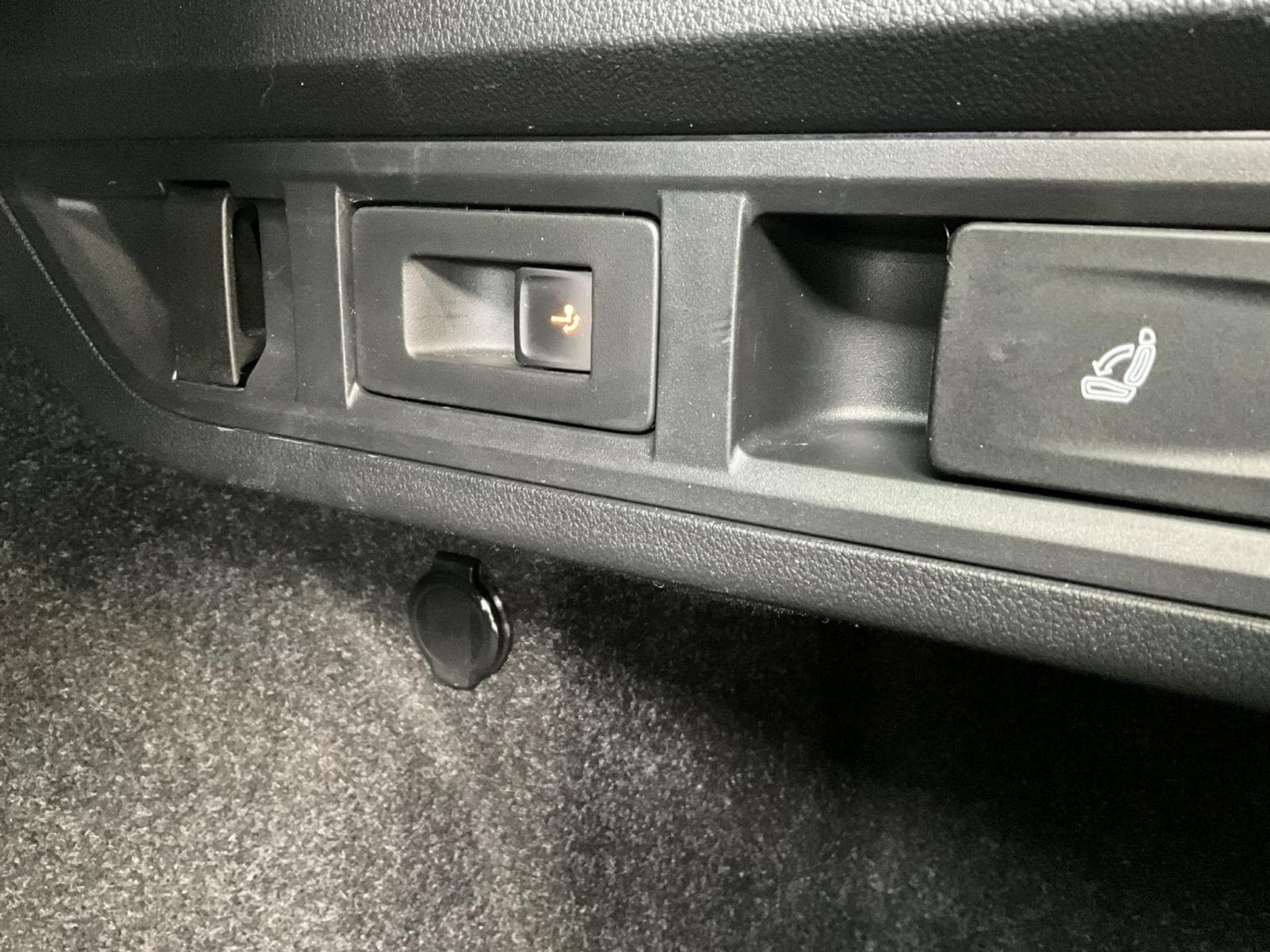 Skoda Octavia Scout+4X4+DSG+Pano+AHK (2022) - Foto 19