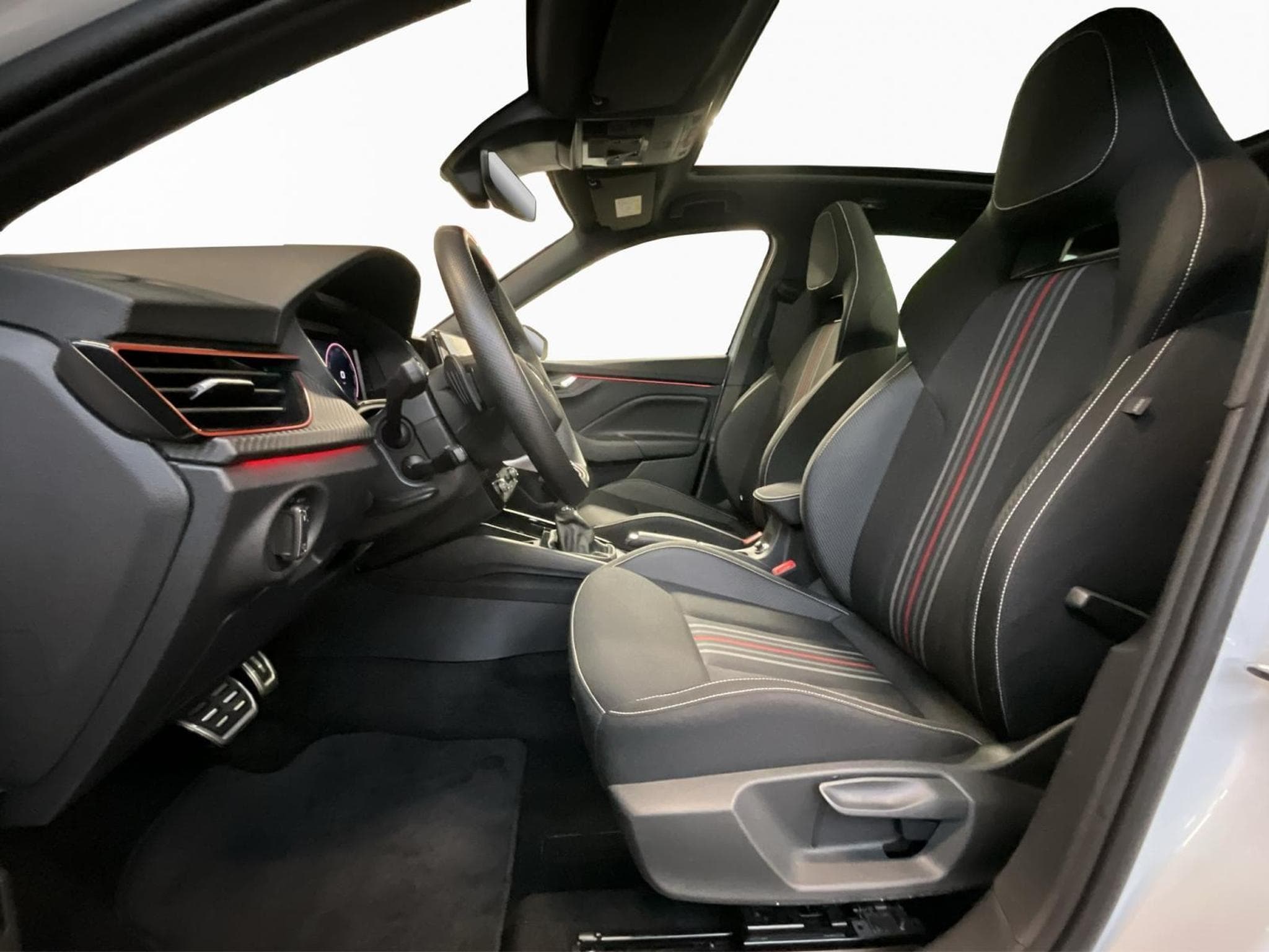 Skoda Kamiq Monte-Carlo+DSG+Pano+Navi (2024) - Foto 11