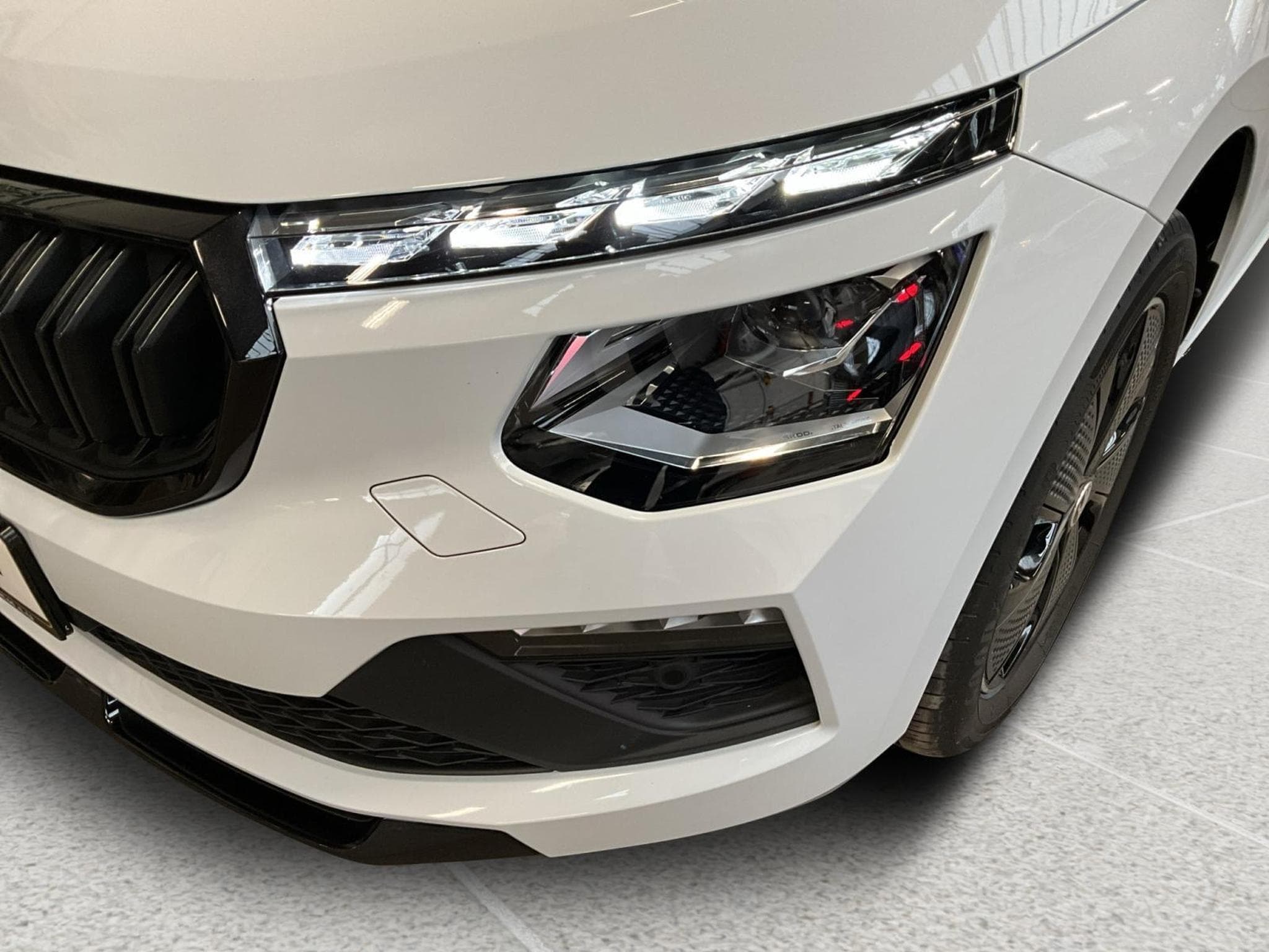 Skoda Kamiq Monte-Carlo+DSG+Pano+Navi (2024) - Foto 9