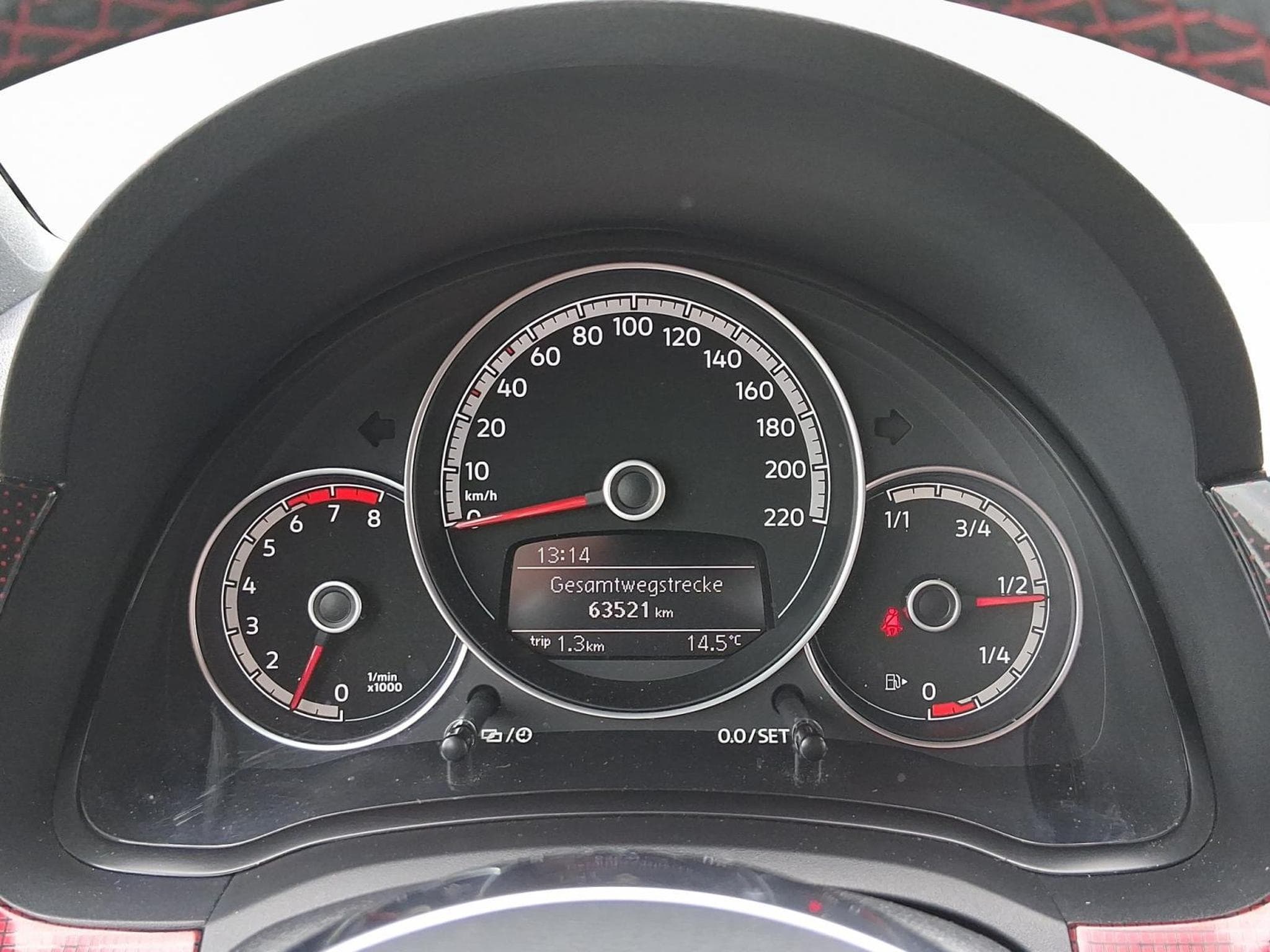 VW UP GTI+TSI+116PS+RearView (2020) - Photo 11