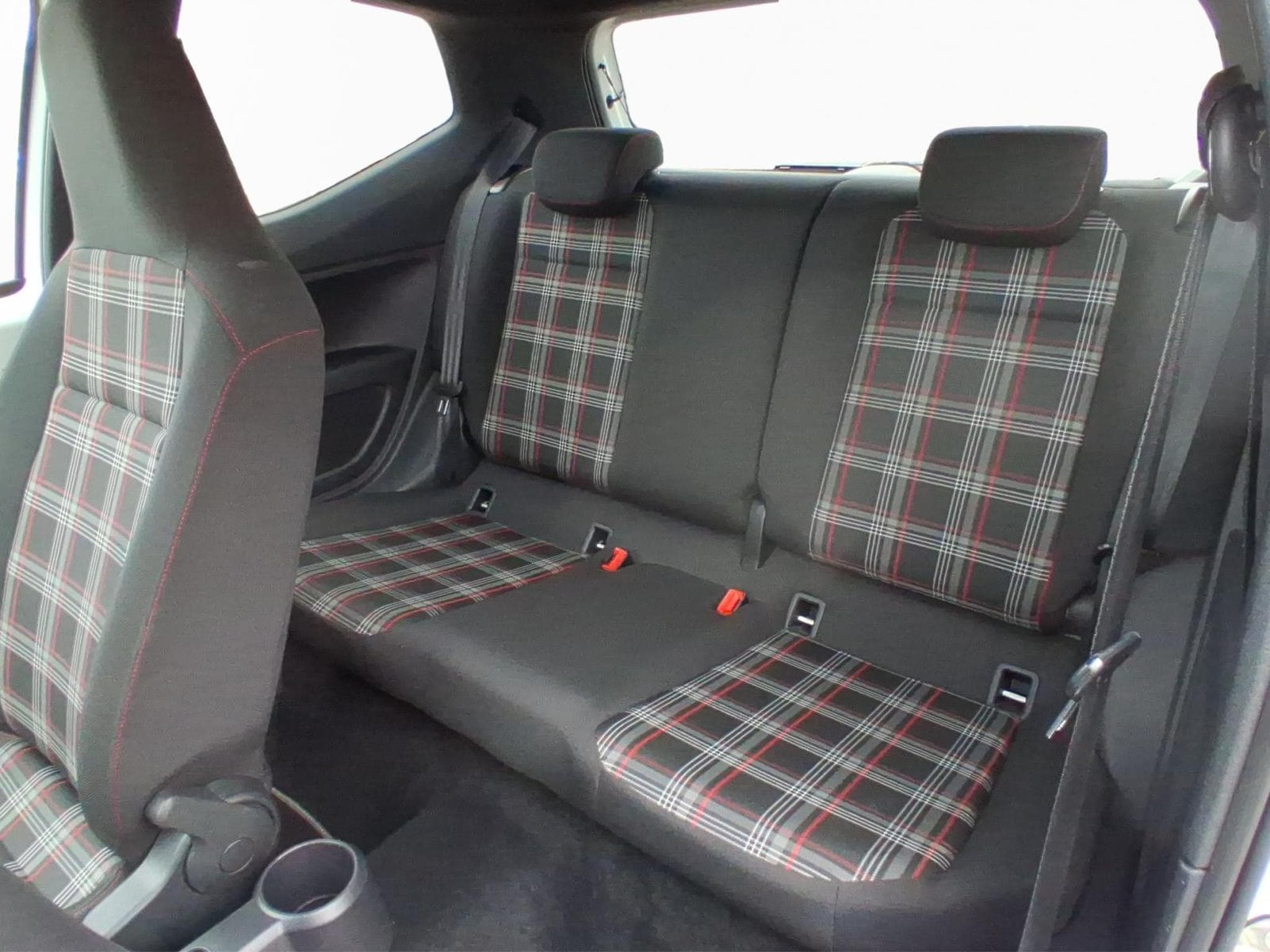 VW UP GTI+TSI+116PS+RearView (2020) - Photo 15