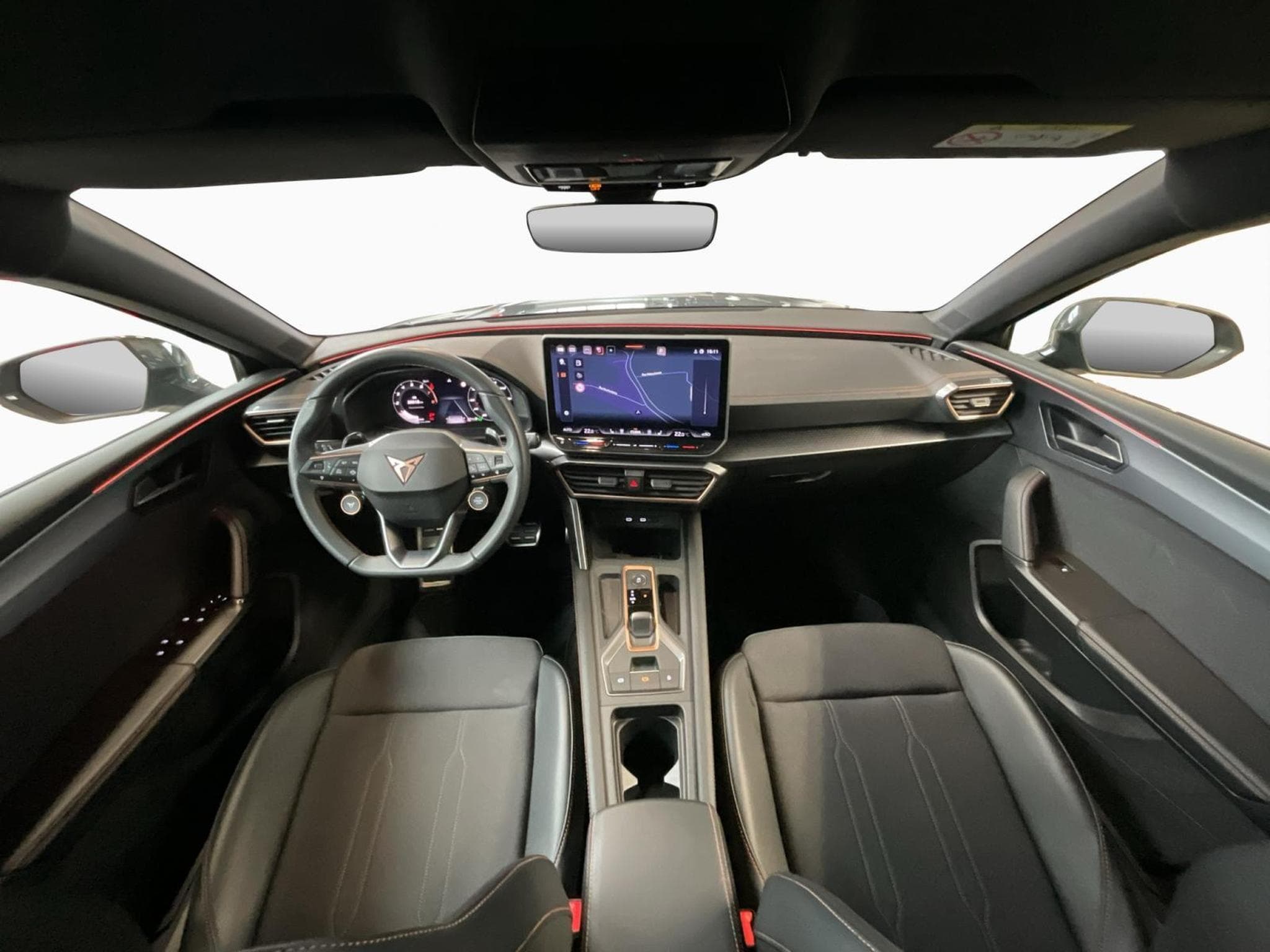 Cupra Leon Pure-Perf.+DSG+LED+NAVI (2025) - Foto 2