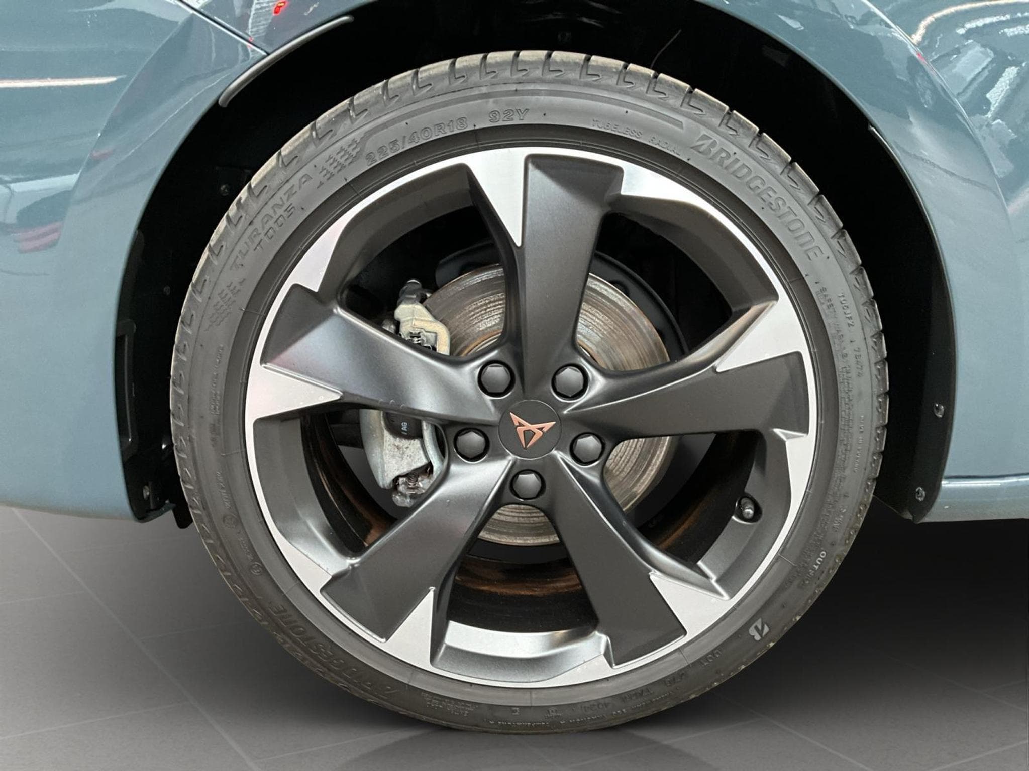 Cupra Leon Pure-Perf.+DSG+LED+NAVI (2025) - Foto 8