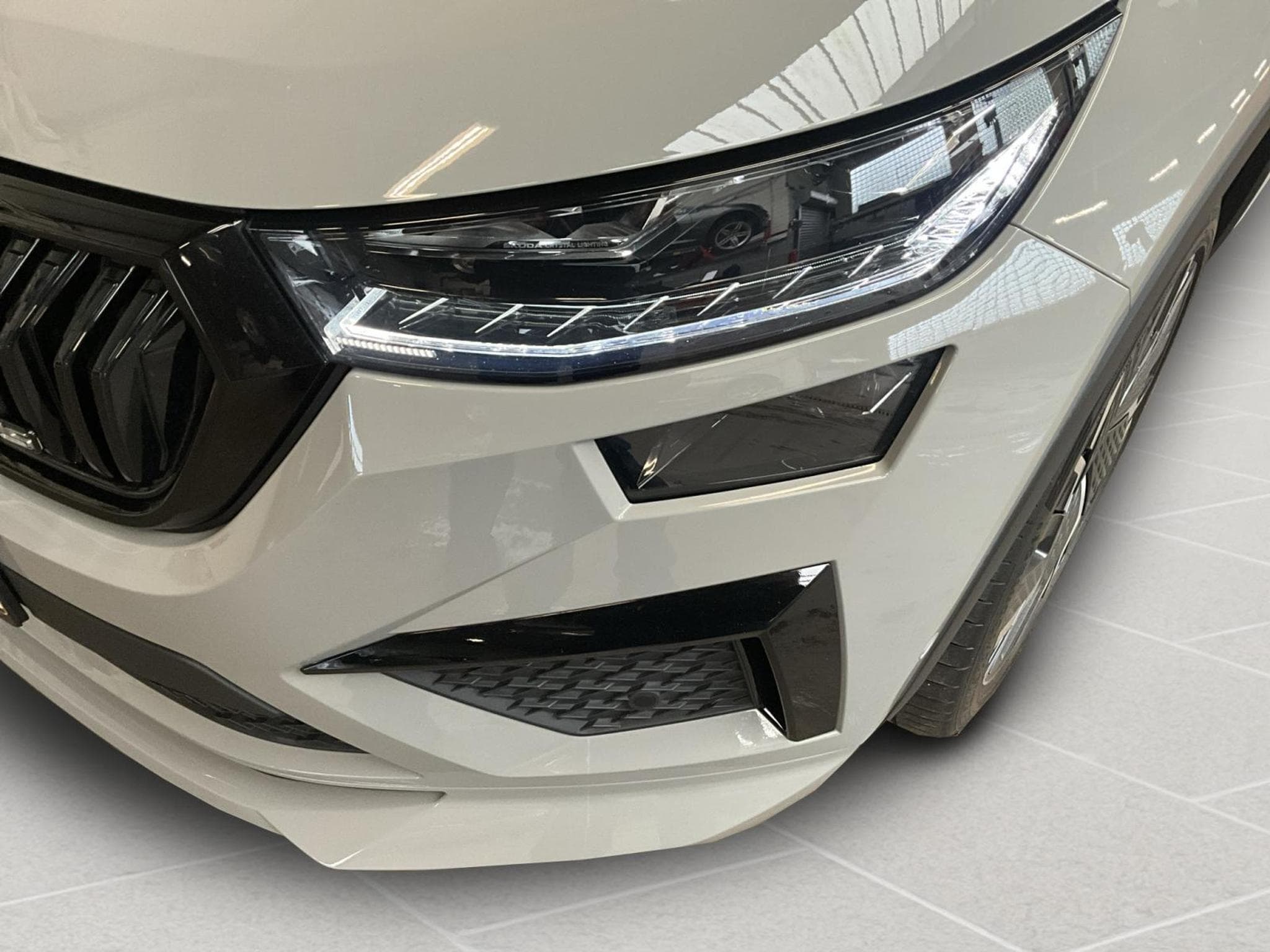 Skoda Kodiaq RS+DSG+4x4+360°+NAVI (2024) - Foto 9