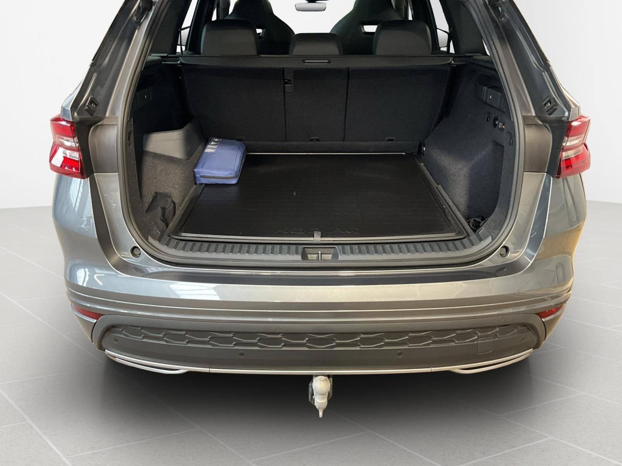 Skoda Kodiaq Sportline+DSG+4x4+StandH.+AHK (2025) - Foto 17